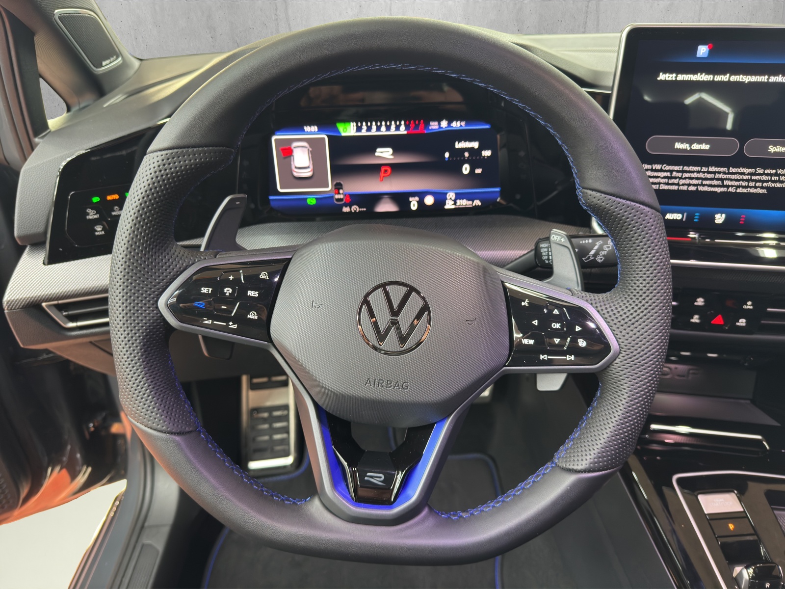 VW Golf 2.0 TSI R DSG 4 Motion-image-9