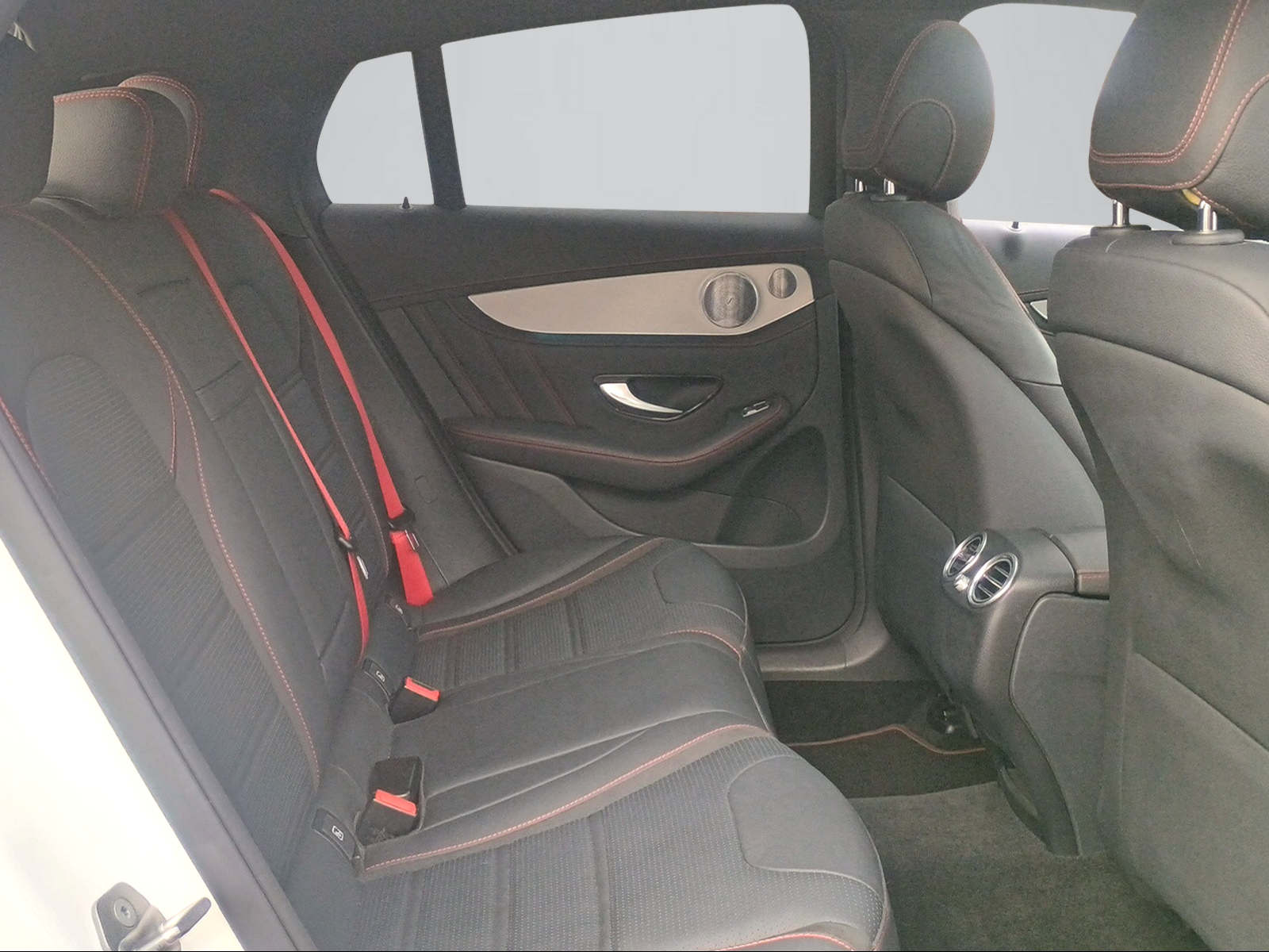 MERCEDES-BENZ GLC Coupé 43 AMG 4Matic 9G-Tronic-image-7