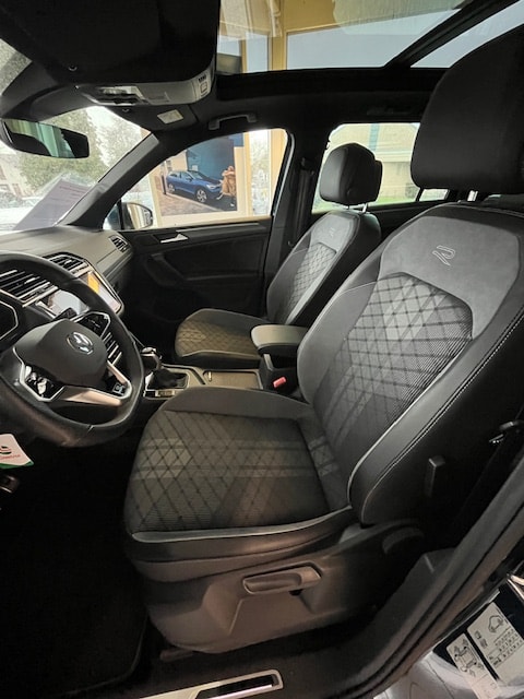 VW Tiguan 1.4TSI PHEV R-Line DSG-image-3