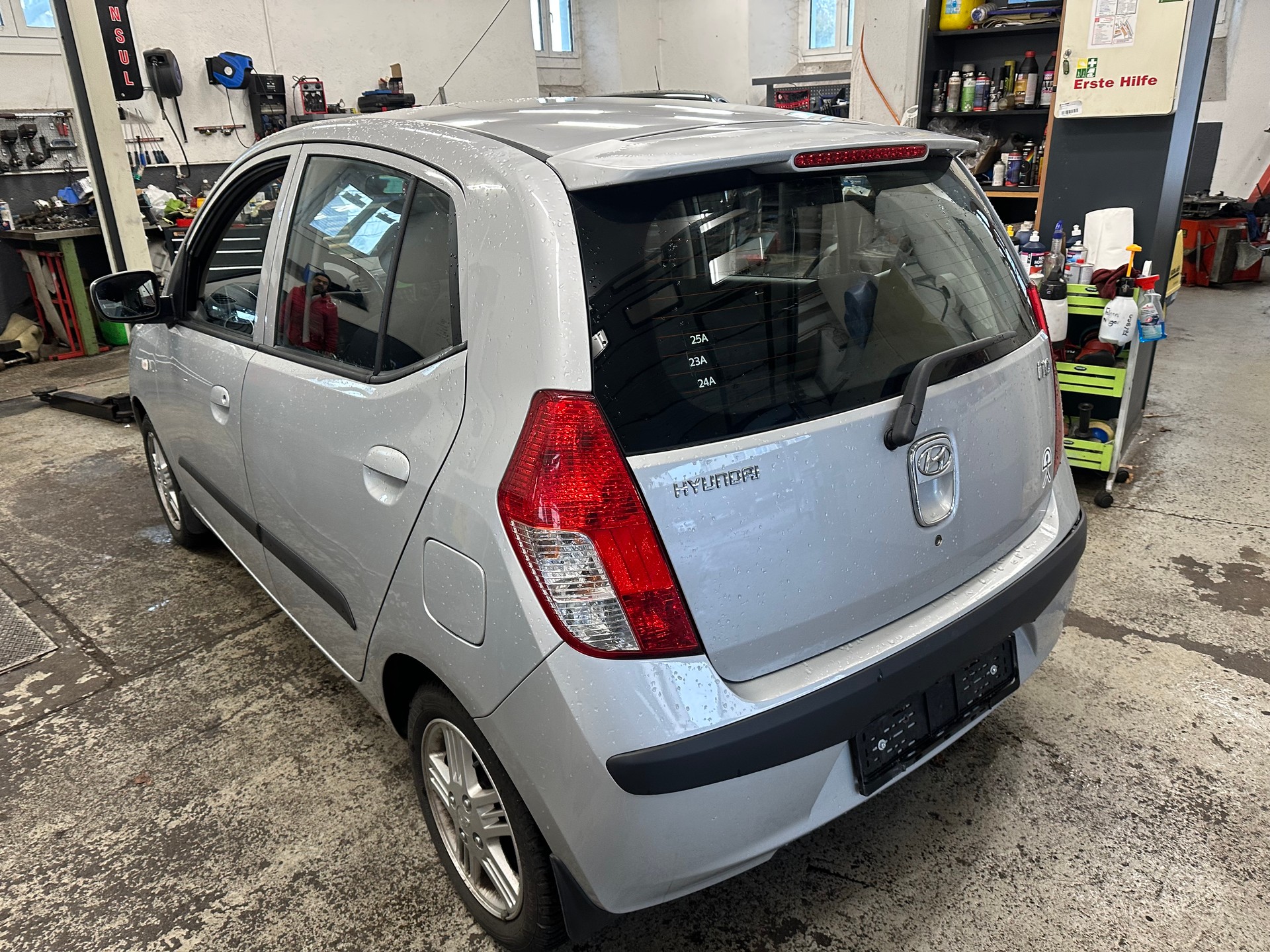 HYUNDAI i10 1.1 Comfort-image-2