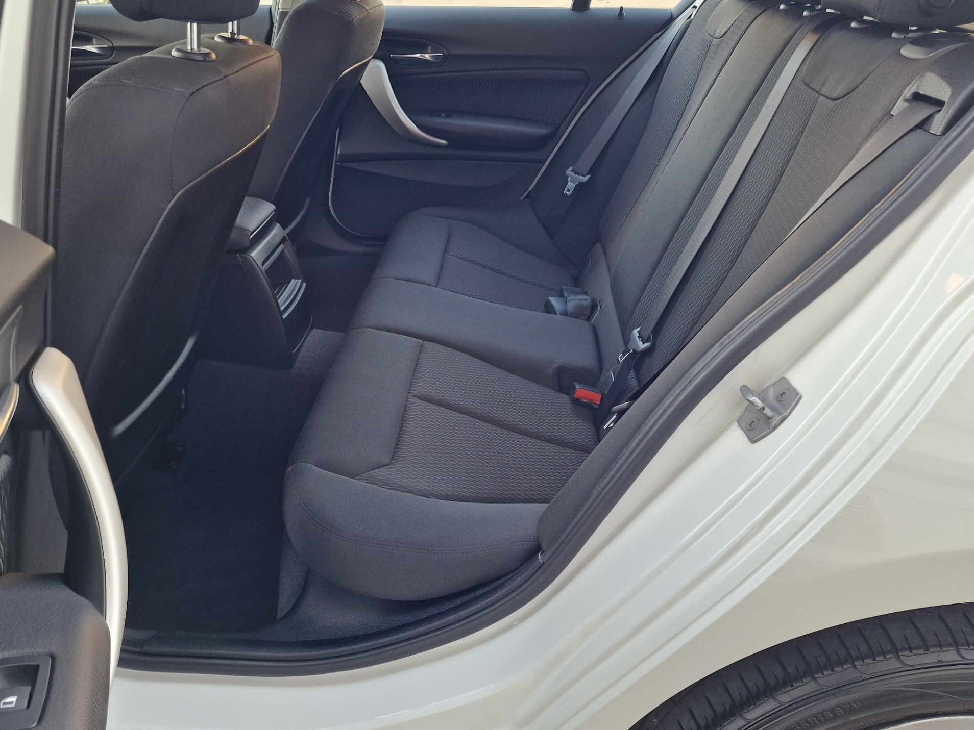 BMW 114d Business-image-10