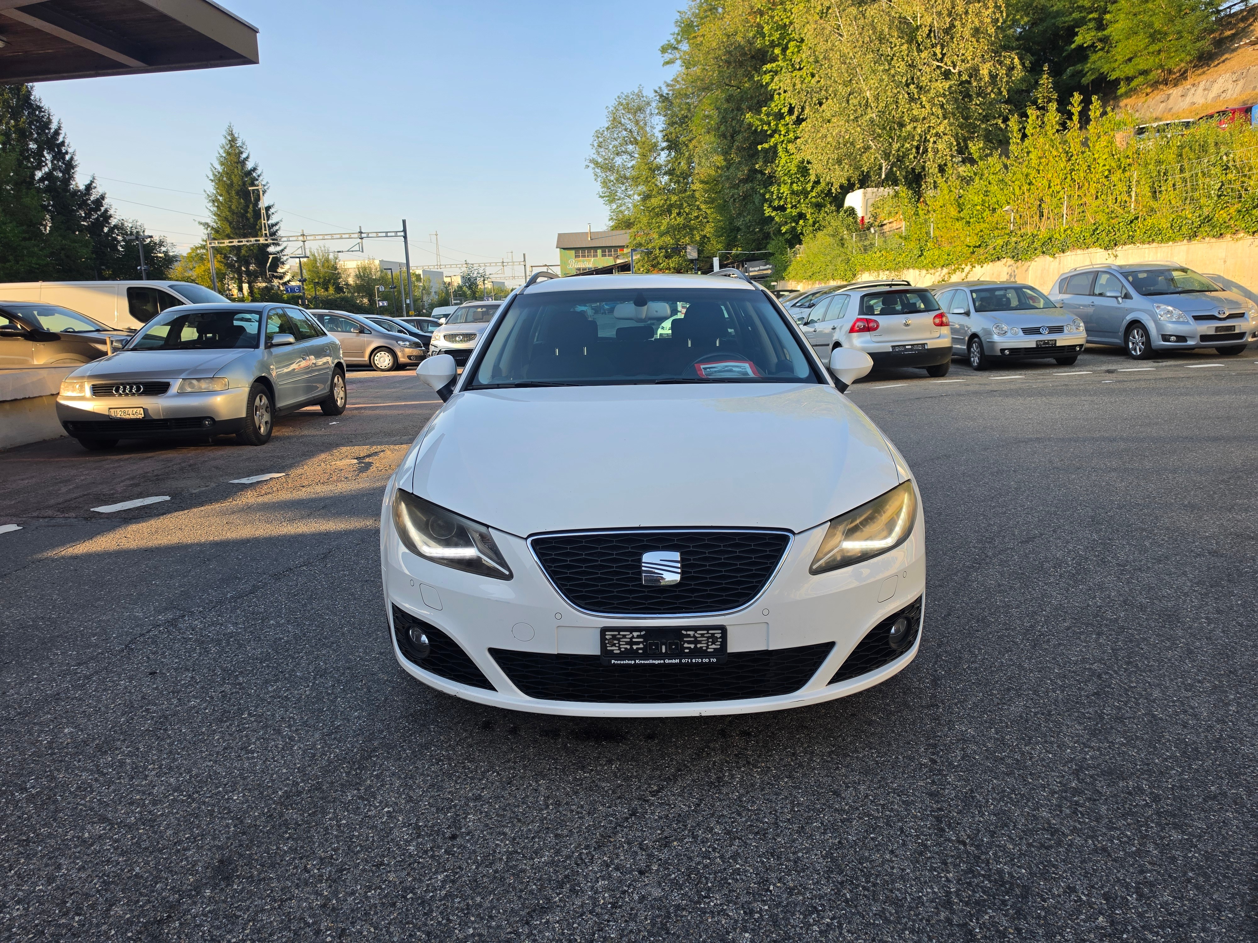 Car photo