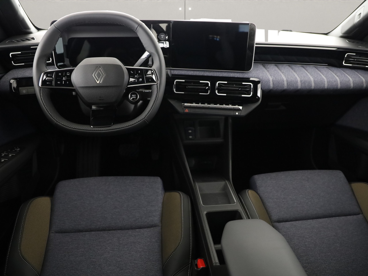 RENAULT R5 E-Tech Comfort Range techno-image-4