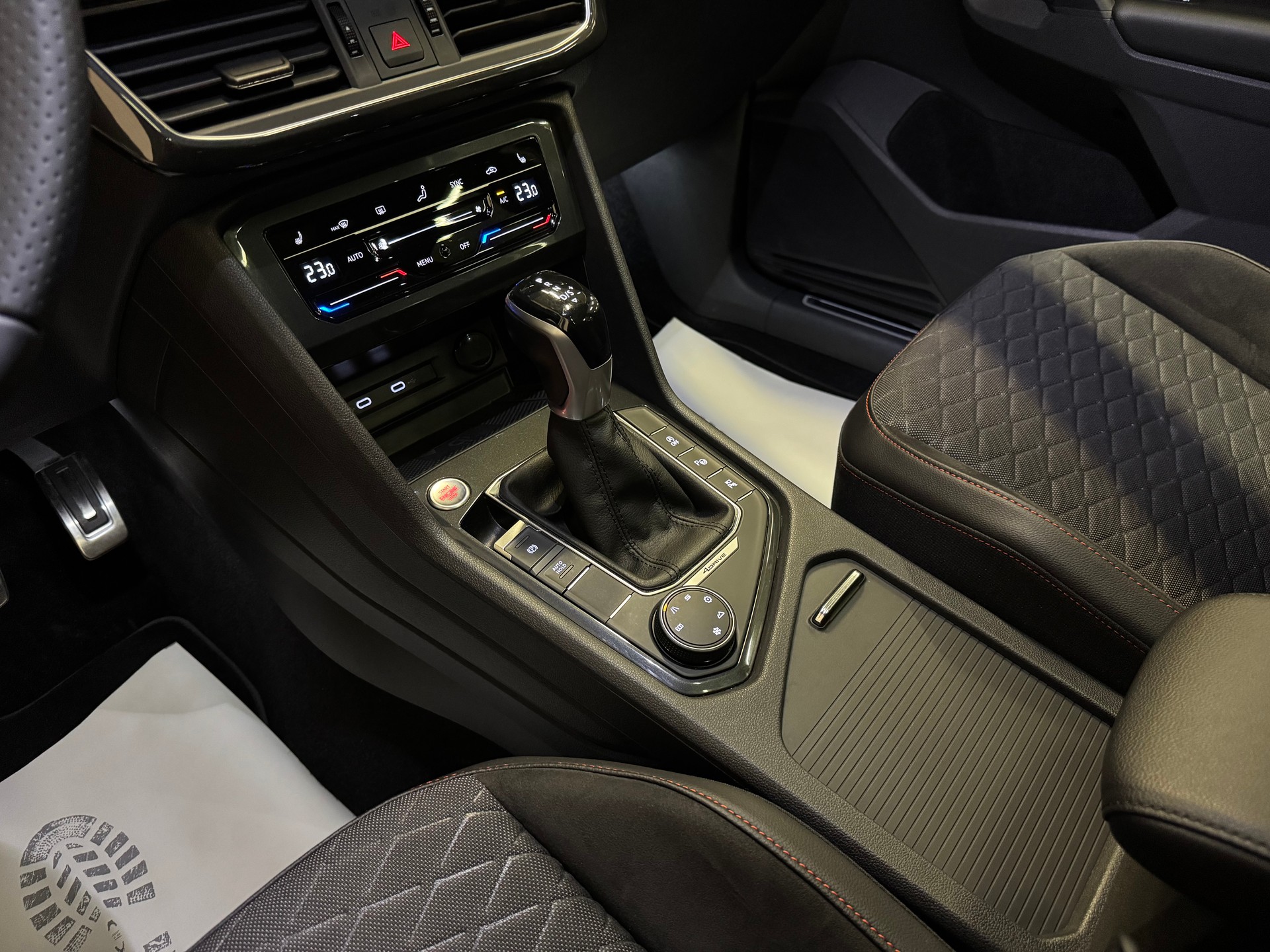 SEAT Tarraco 2.0TSI FR 4Drive DSG-image-29