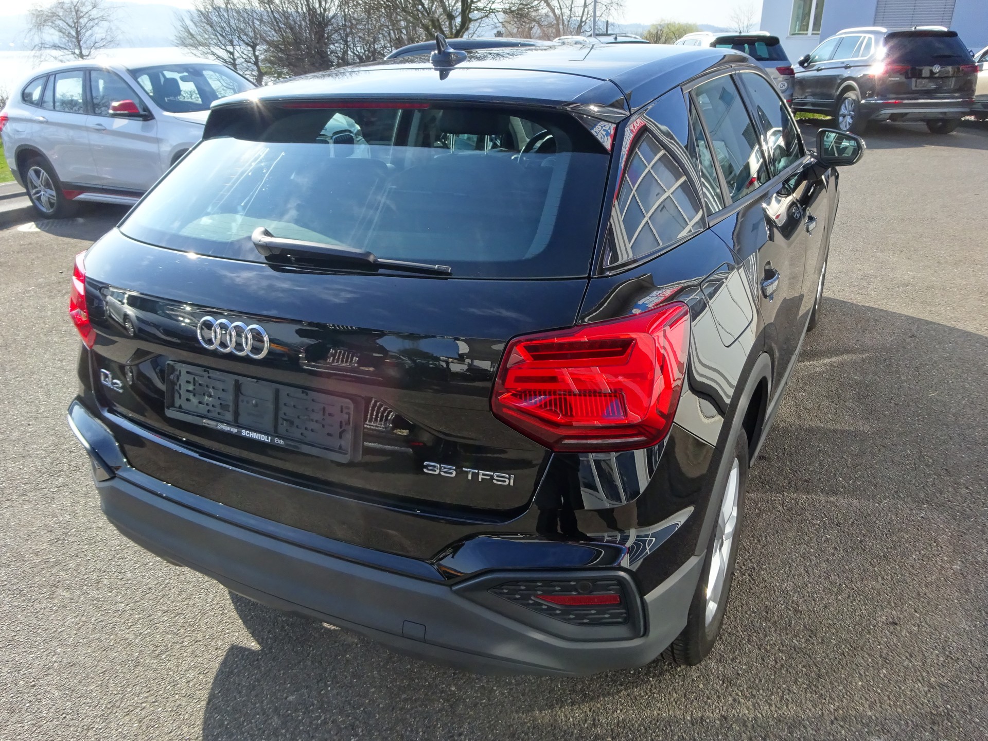 AUDI Q2 35 TFSI S-tronic-showroom-element-2