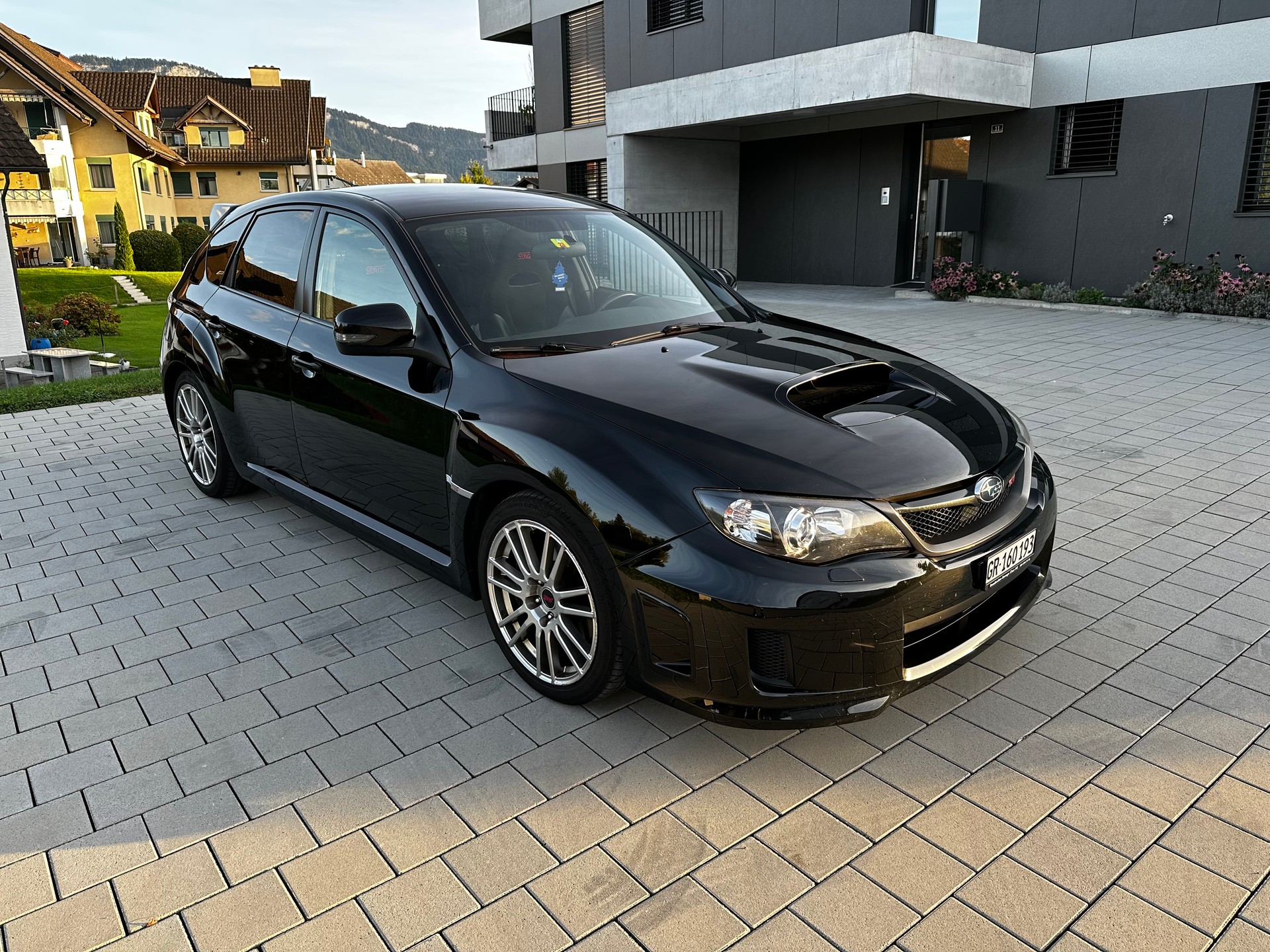 SUBARU 2.5 Turbo 4WD WRX STI Active (HB, 1. Hand)-image-1