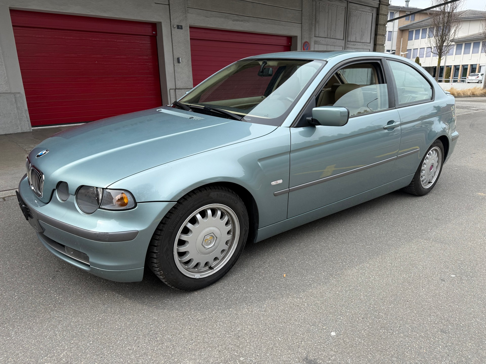 BMW 325 ti Compact-image-2