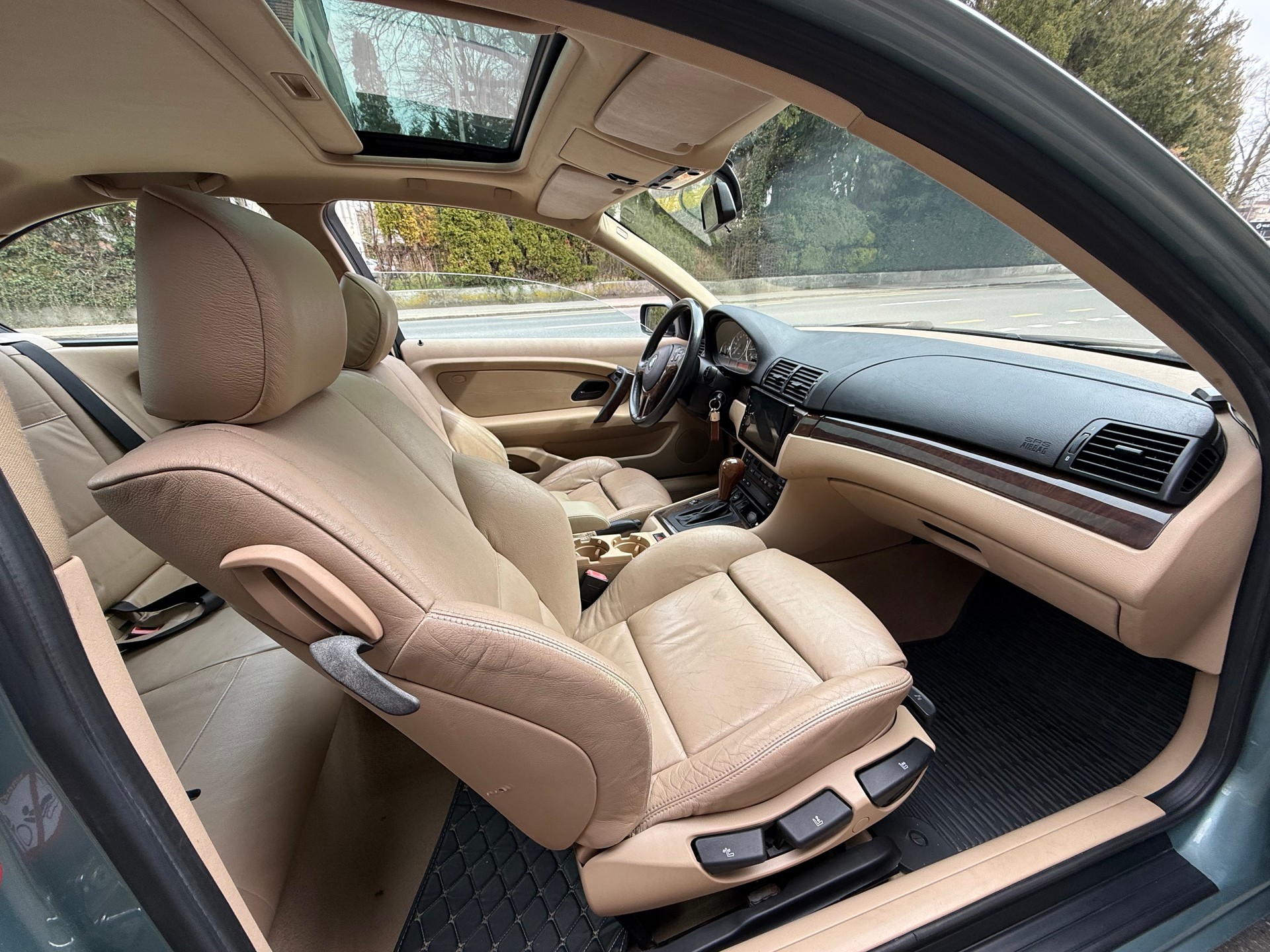 BMW 325 ti Compact-image-6