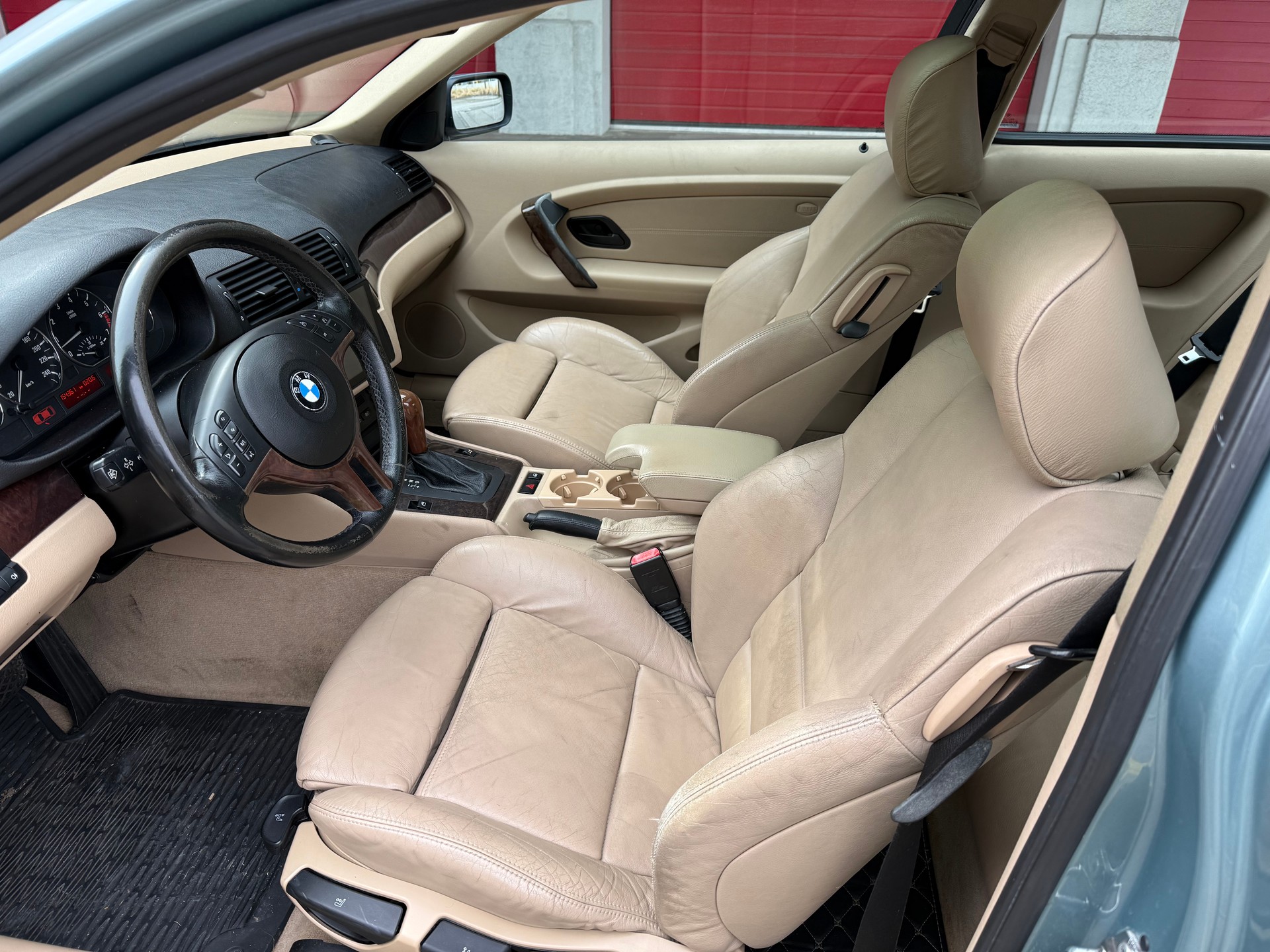 BMW 325 ti Compact-image-8