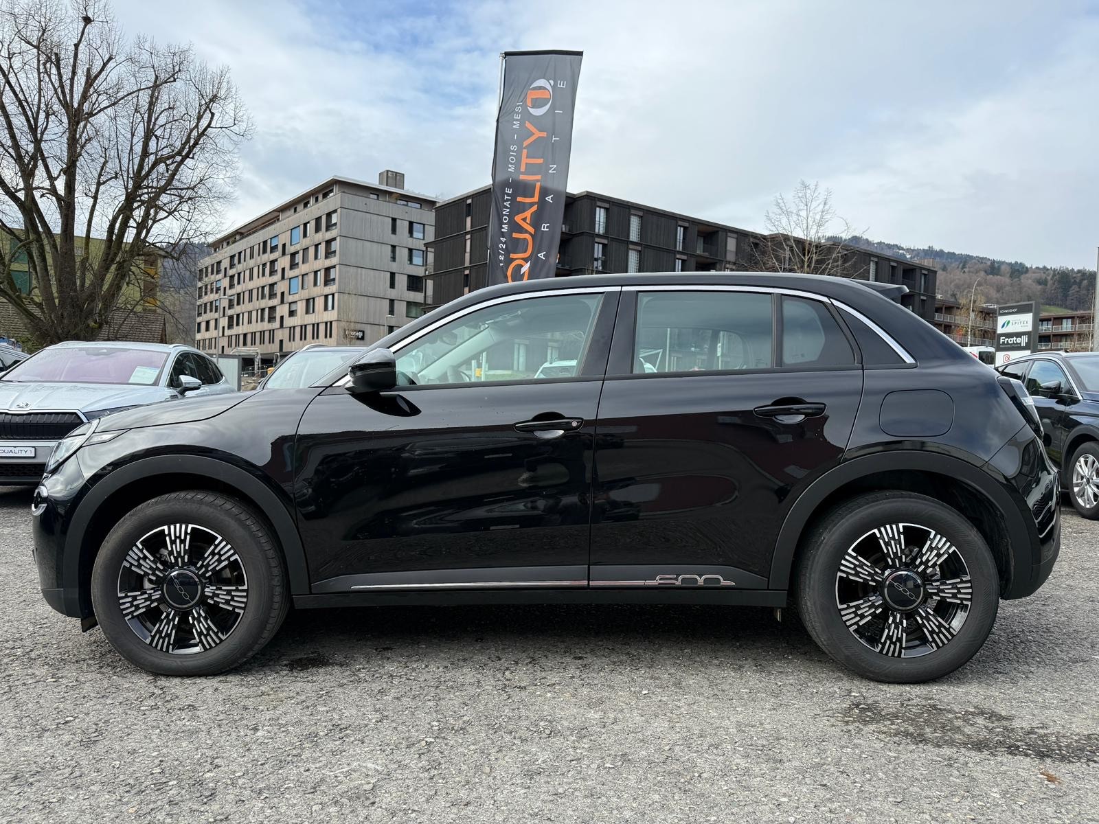 FIAT 600h MildHybrid Cult-showroom-element-1