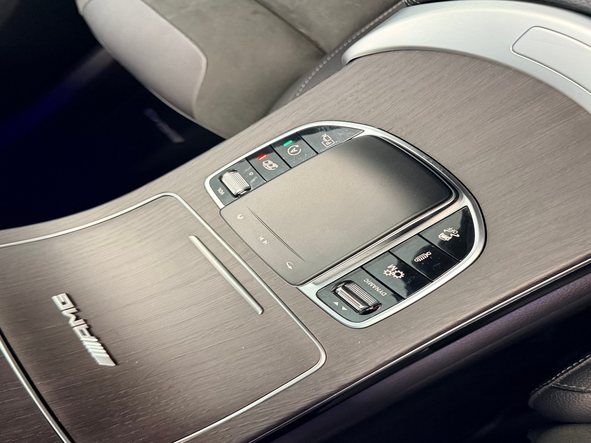 MERCEDES-BENZ GLC Coupé 63 S AMG 4Matic 9G-Tronic-image-20