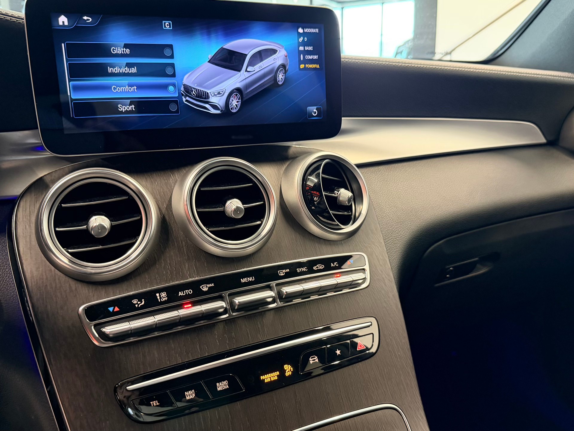MERCEDES-BENZ GLC Coupé 63 S AMG 4Matic 9G-Tronic-image-21