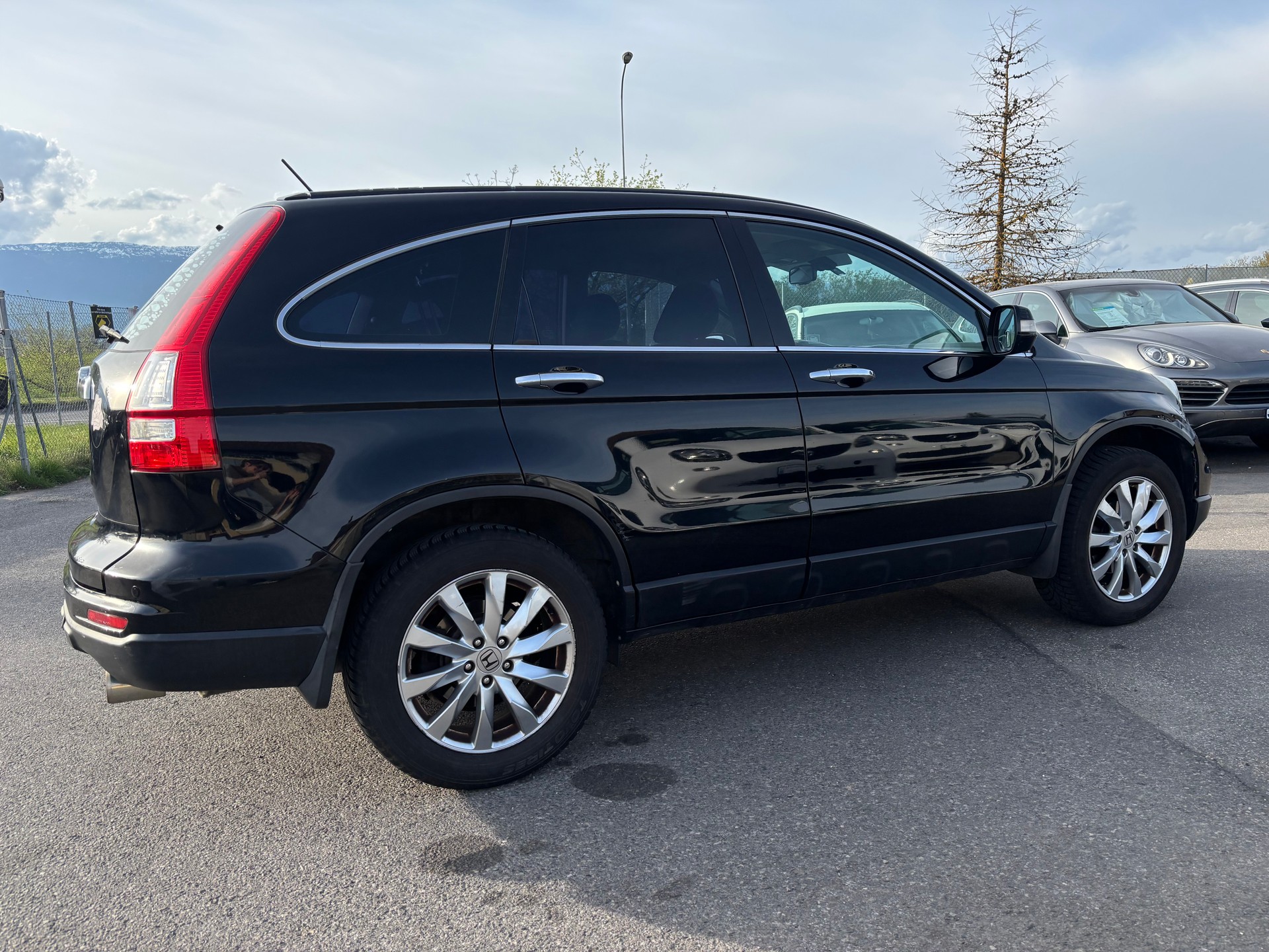 HONDA CR-V 2.0 4WD Elegance Automatic-image-5