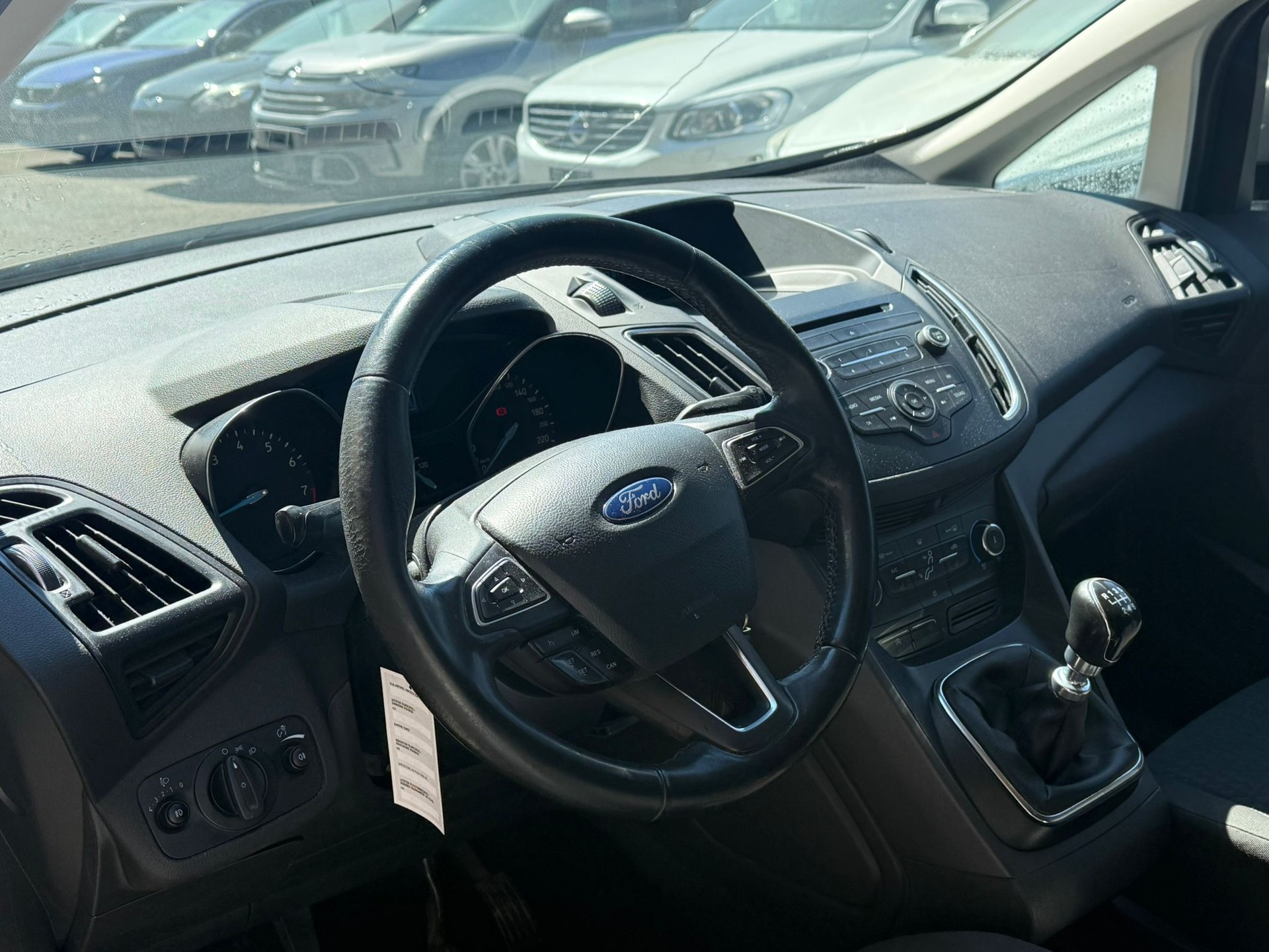FORD C-Max 1.0 SCTi Trend-image-9