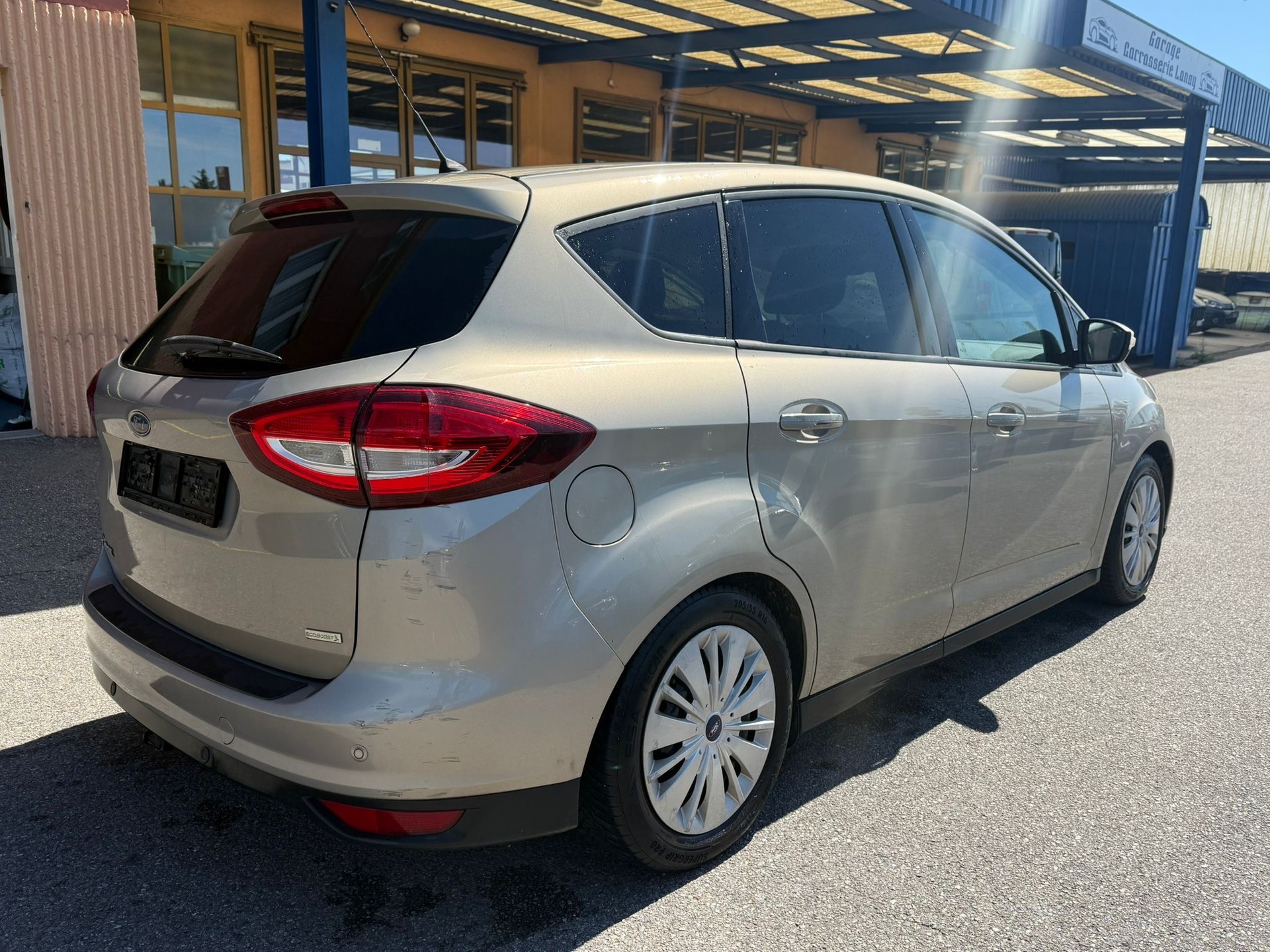 FORD C-Max 1.0 SCTi Trend-image-4