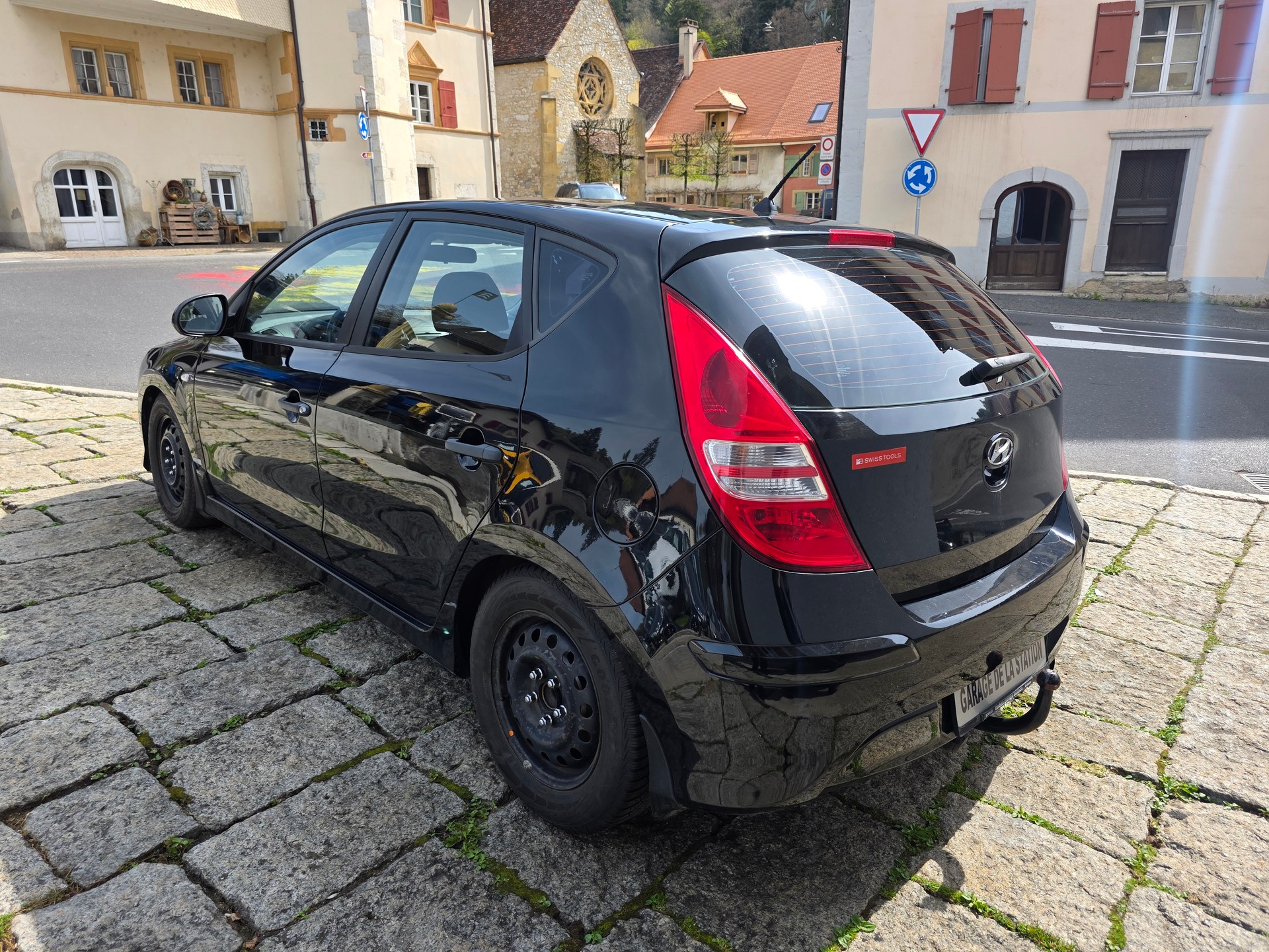 HYUNDAI i30 1.4 Comfort-image-5
