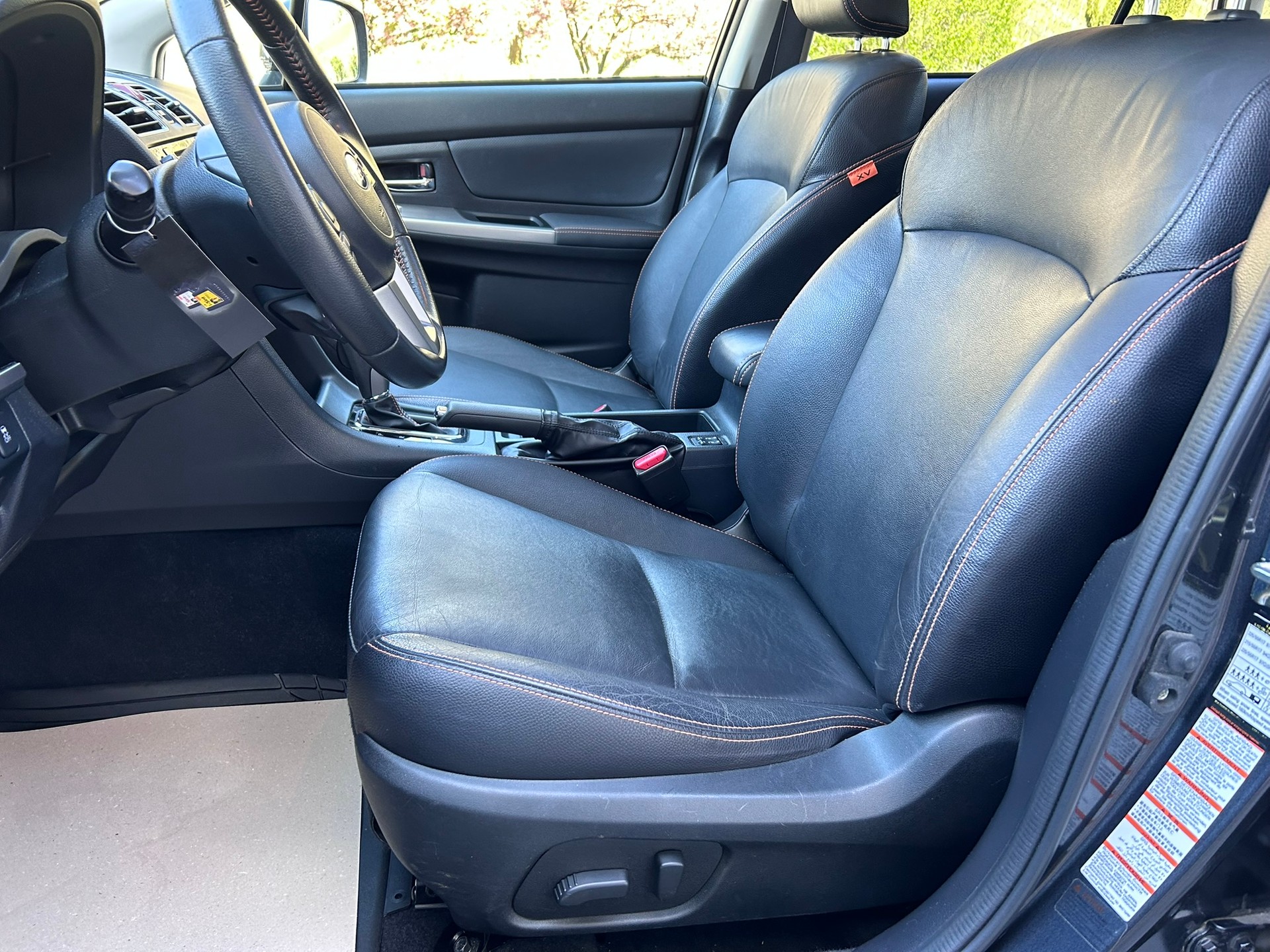SUBARU XV 1.6 Swiss Two AWD CVT-image-5