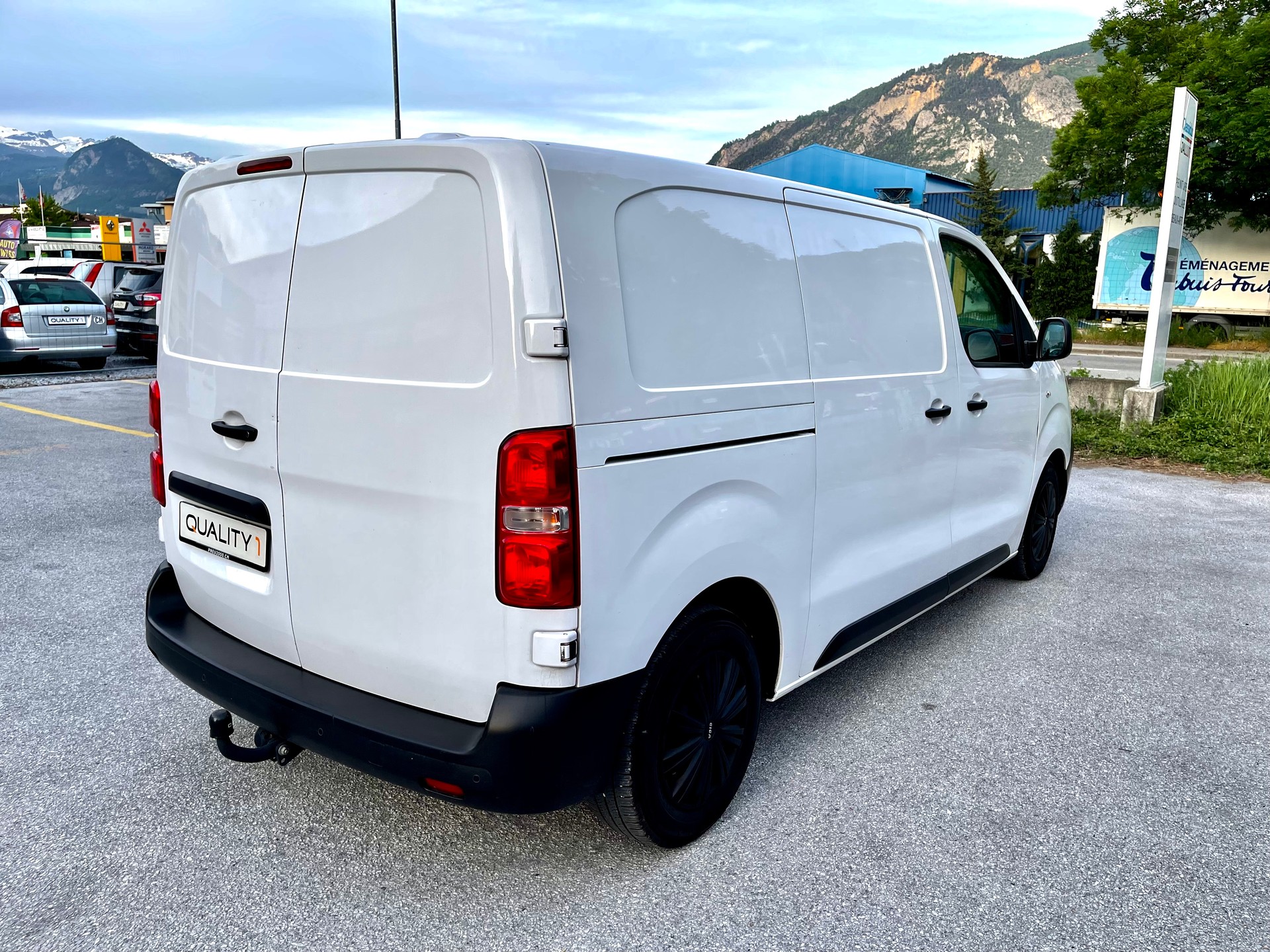 CITROEN Jumpy 2.0 BlueHDi 180 S&S XS Attraction EAT6-image-5