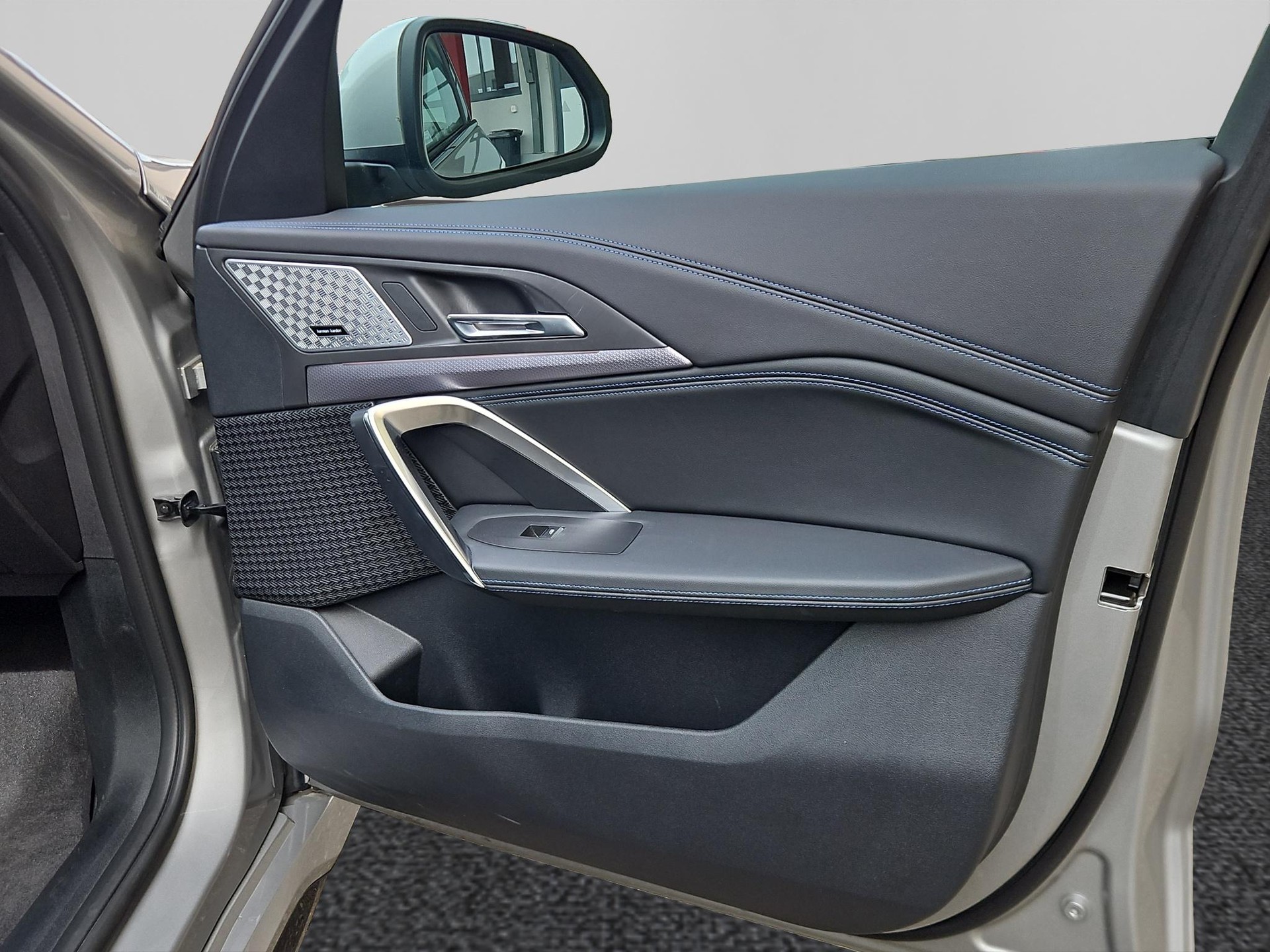 BMW X1 xDrive 25e M Sport-image-14
