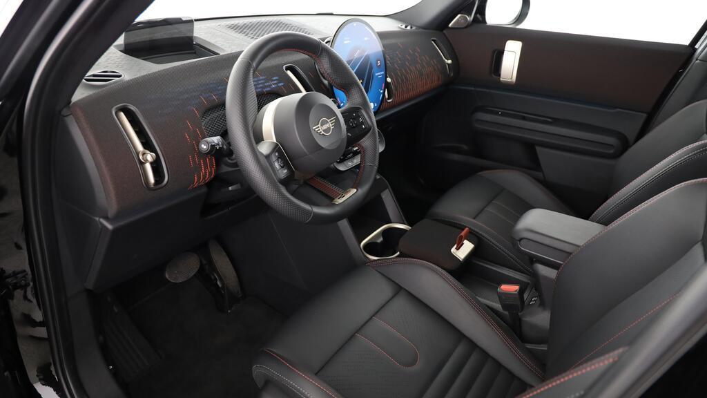 MINI Countryman S ALL4-image-17