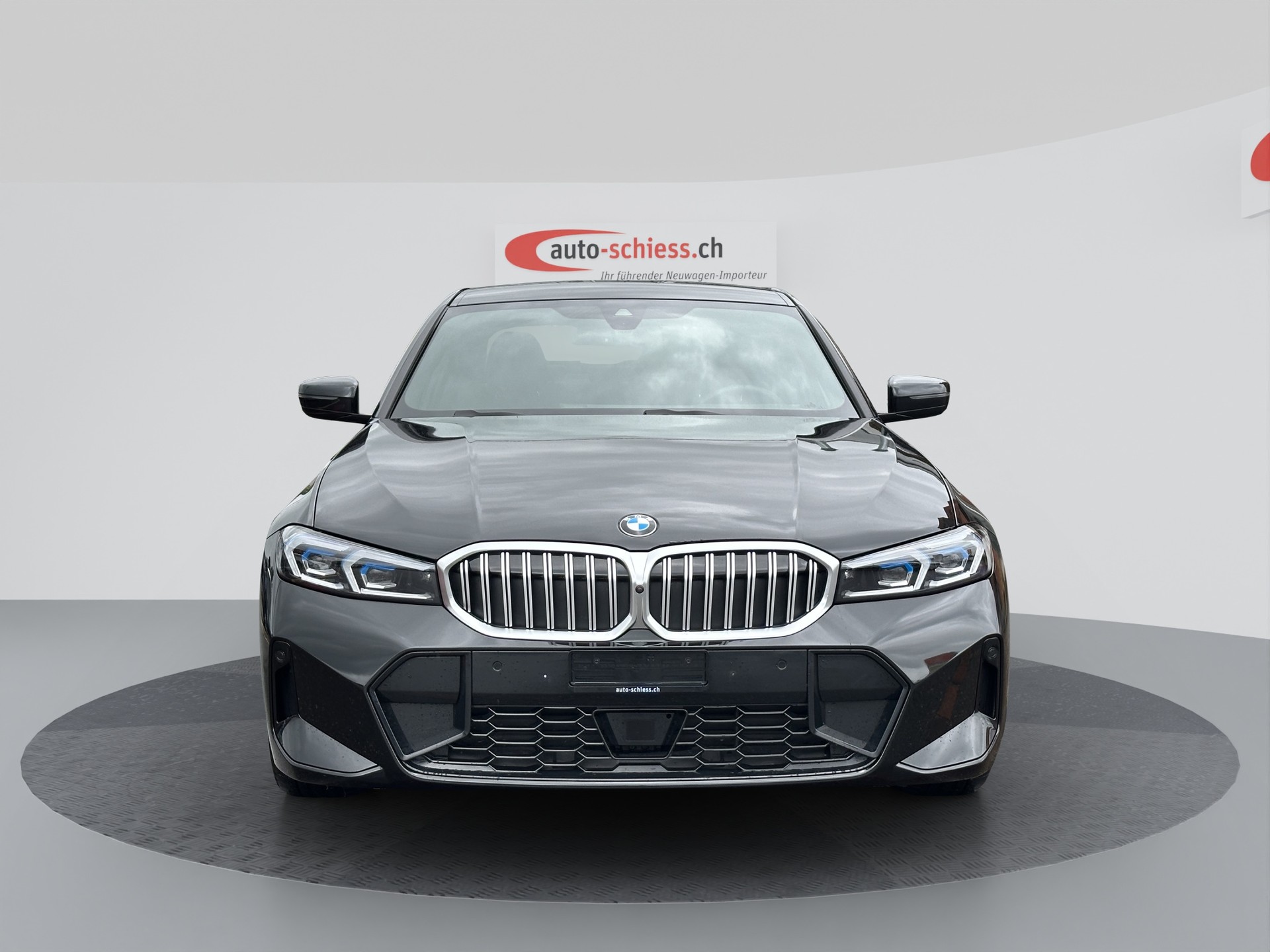 BMW 320d xDrive M Sport Steptronic-image-1