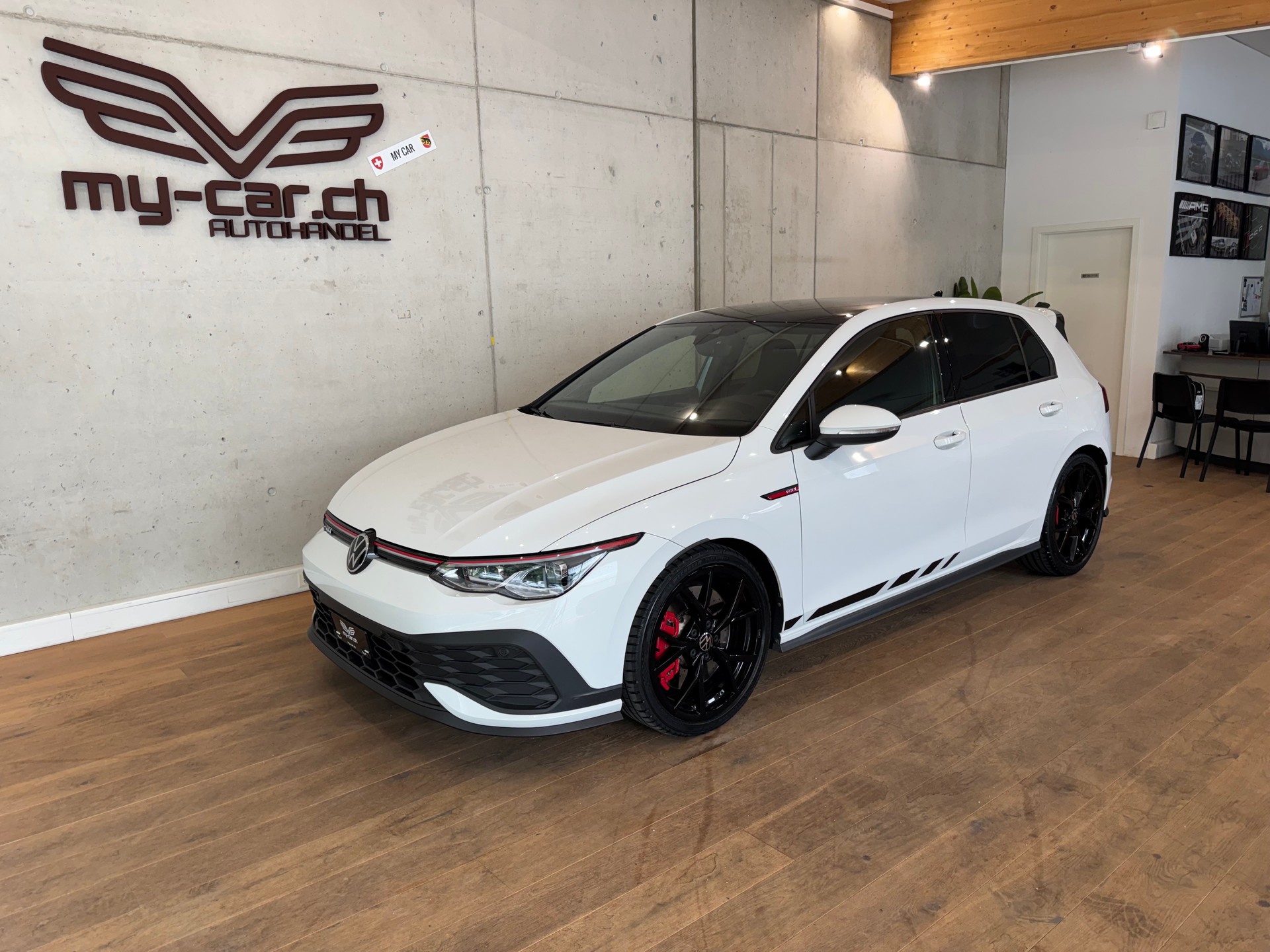 VW Golf 2.0 TSI GTI Clubsport DSG || HARMAN/KARDON || HEAD UP || LENKRADHEIZUNG-image-3