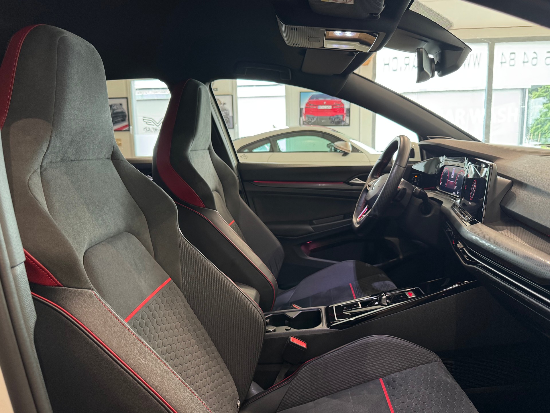VW Golf 2.0 TSI GTI Clubsport DSG || HARMAN/KARDON || HEAD UP || LENKRADHEIZUNG-image-24