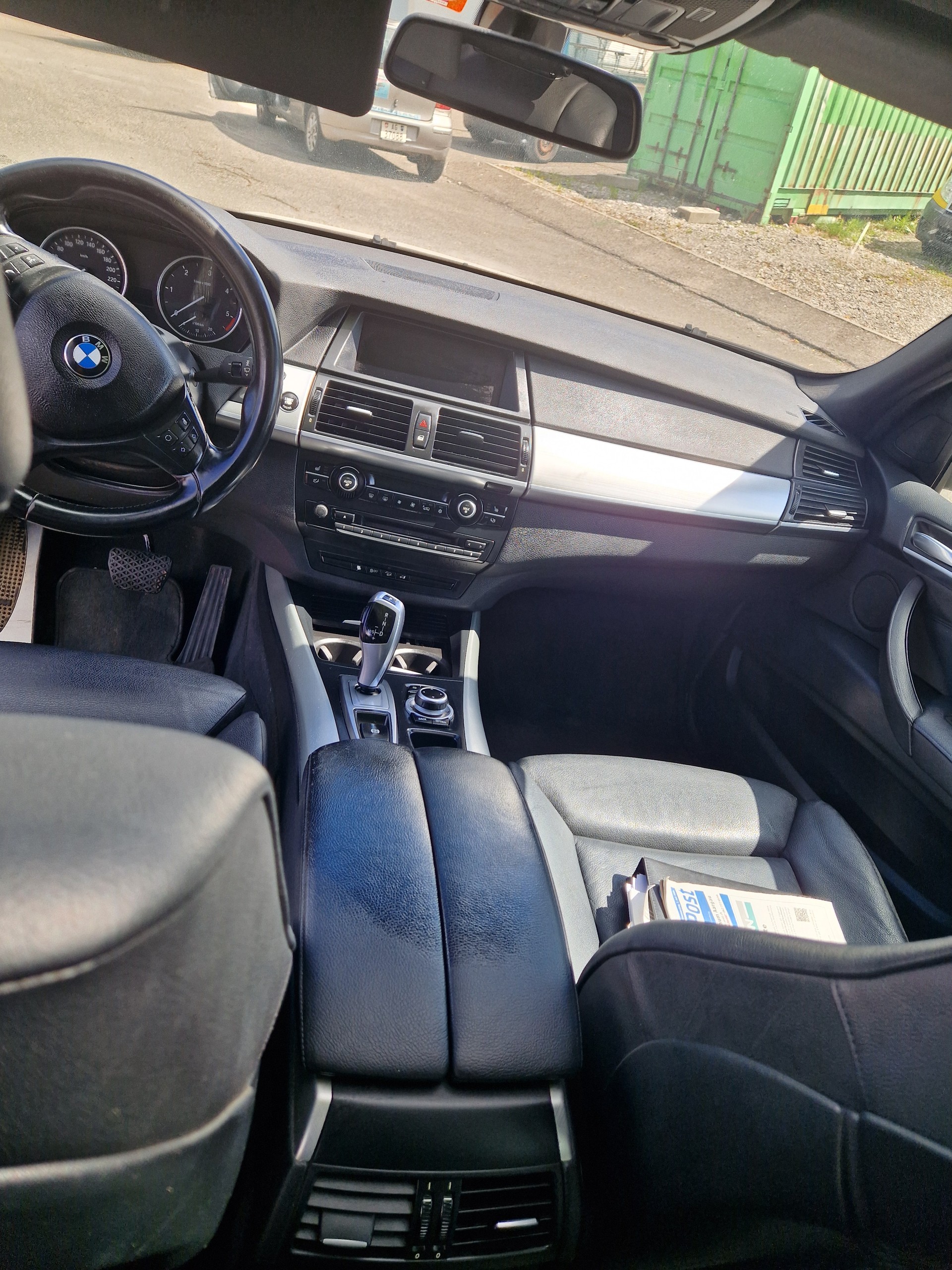 BMW X Drive40d-image-9