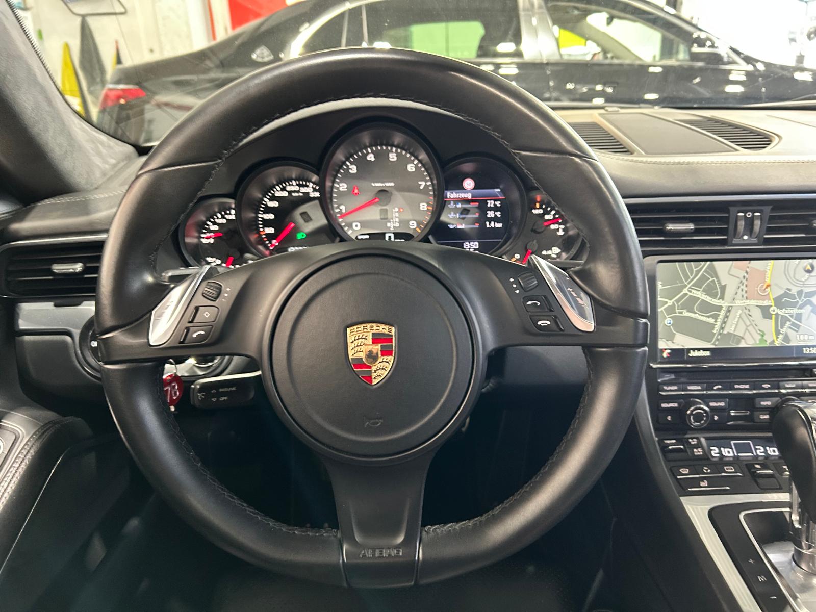 PORSCHE 911 Coupé 3.8 Carrera 4S PDK-image-16