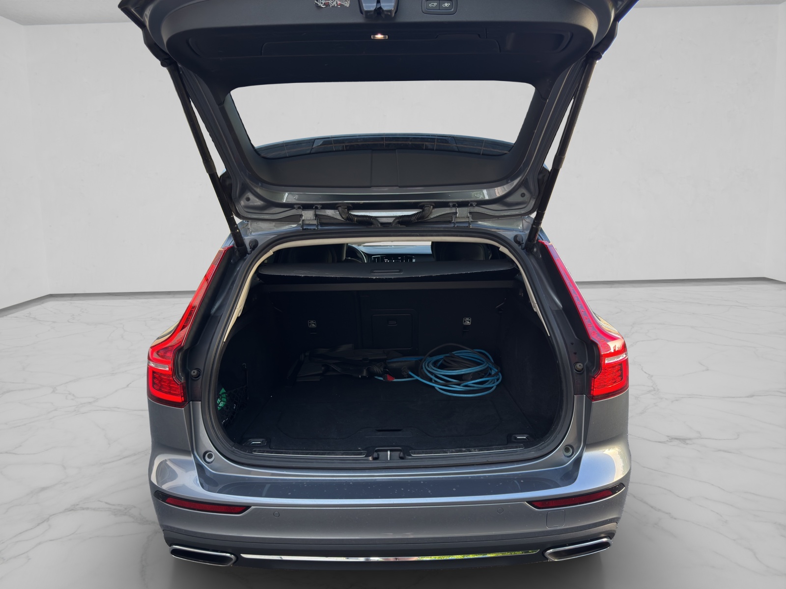 VOLVO V60 T6 eAWD Twin Engine Inscription Geartronic Frisch Ab MFK-image-14
