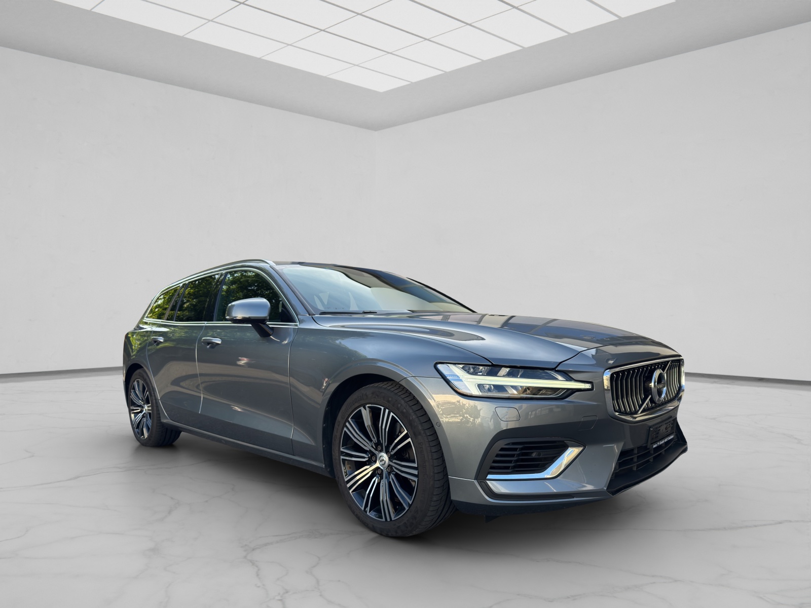 VOLVO V60 T6 eAWD Twin Engine Inscription Geartronic Frisch Ab MFK-image-7