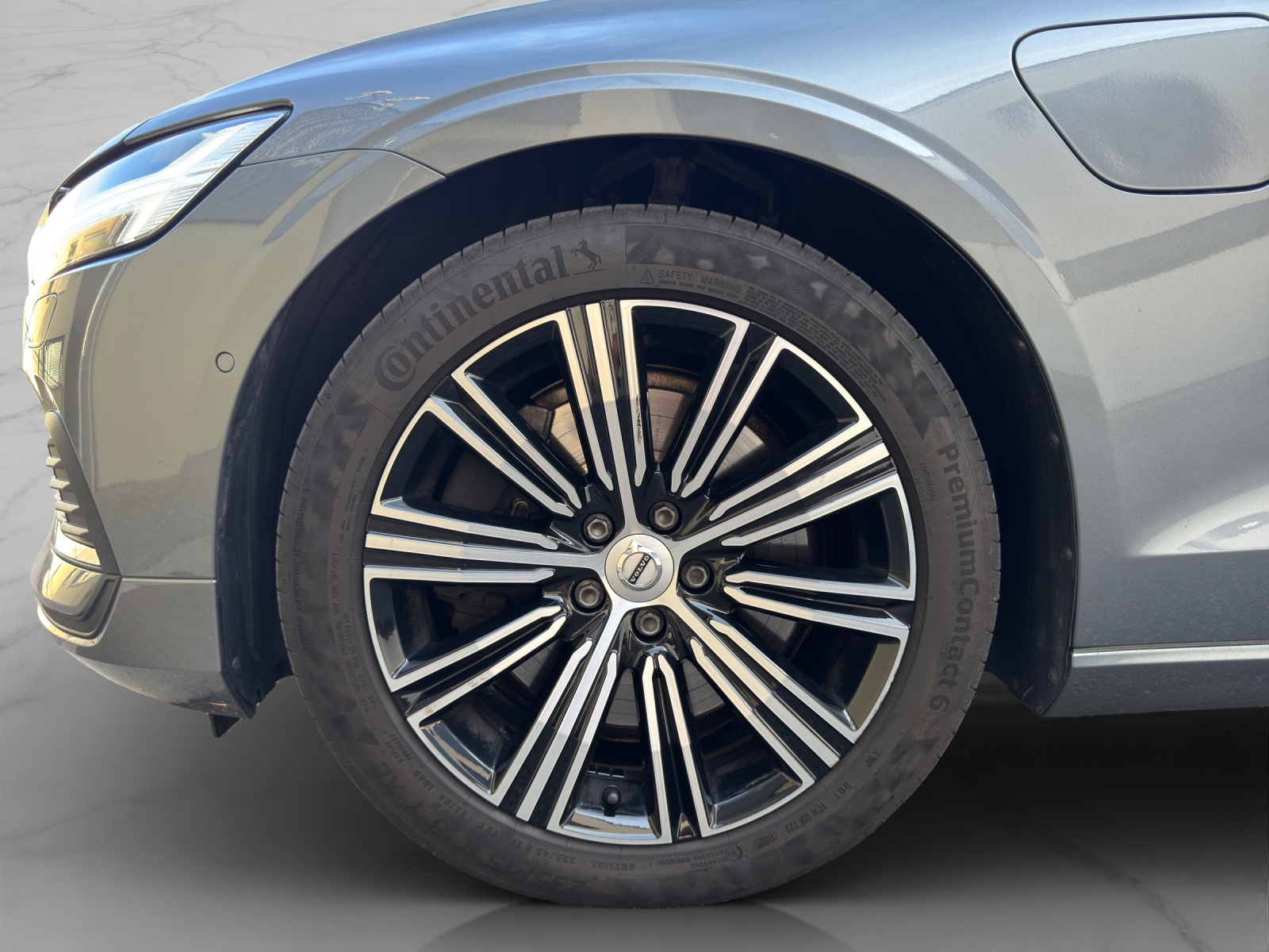 VOLVO V60 T6 eAWD Twin Engine Inscription Geartronic Frisch Ab MFK-image-15