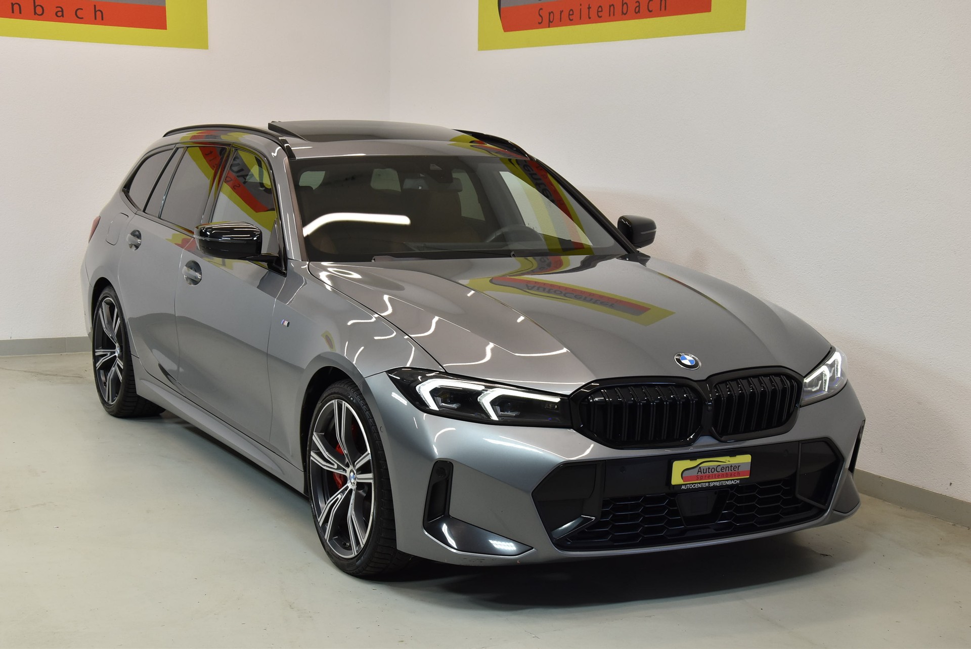 BMW 318i Touring M Sport Pro Steptronic