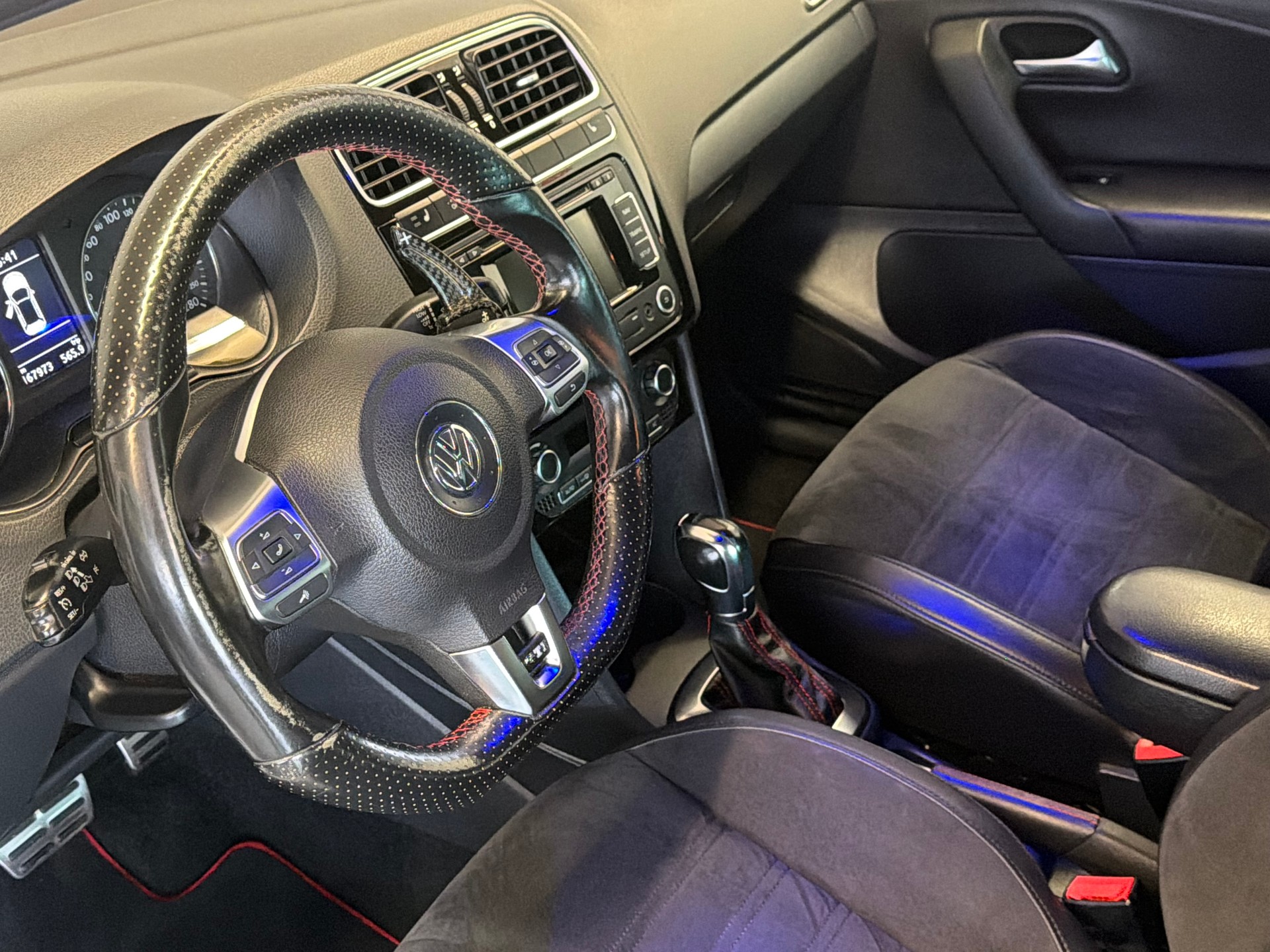 VW Polo 1.4 TSI GTI DSG-image-10