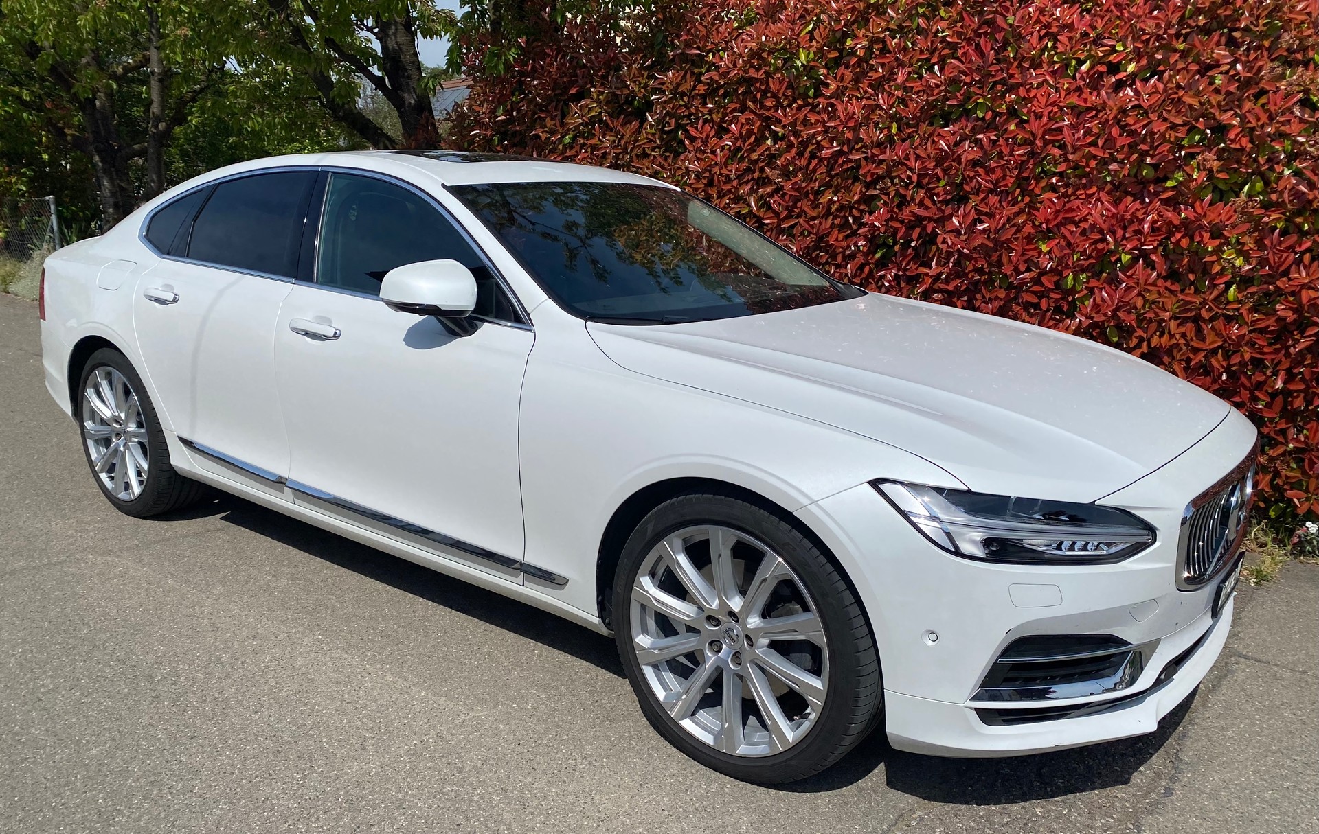 VOLVO 2.0 T8 TE Inscription AWD (reserviert)-image-1