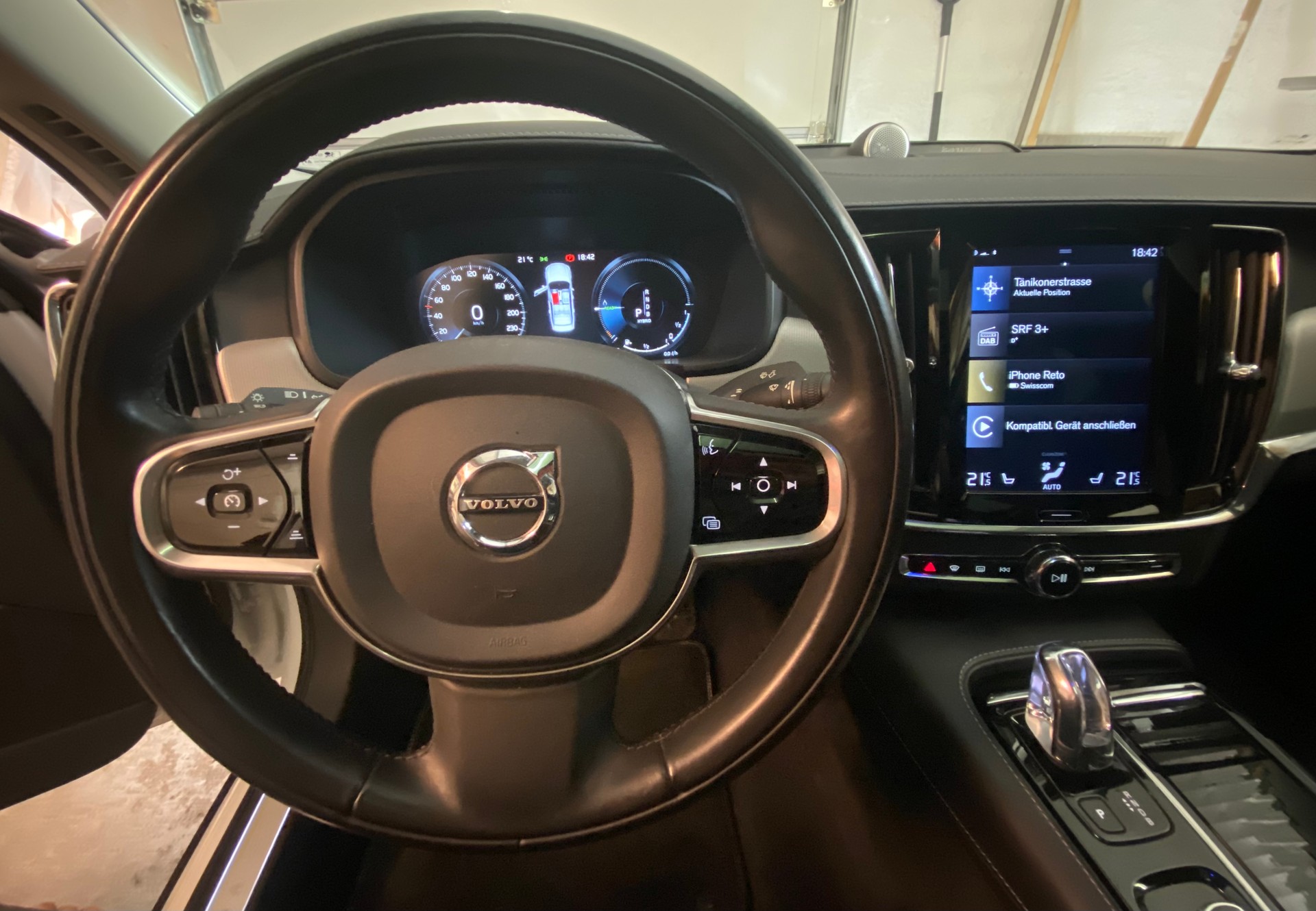 VOLVO 2.0 T8 TE Inscription AWD (reserviert)-image-4