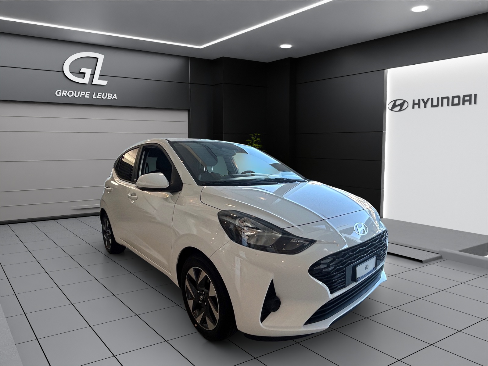 HYUNDAI i10 1.2 Amplia Aut.-image-0