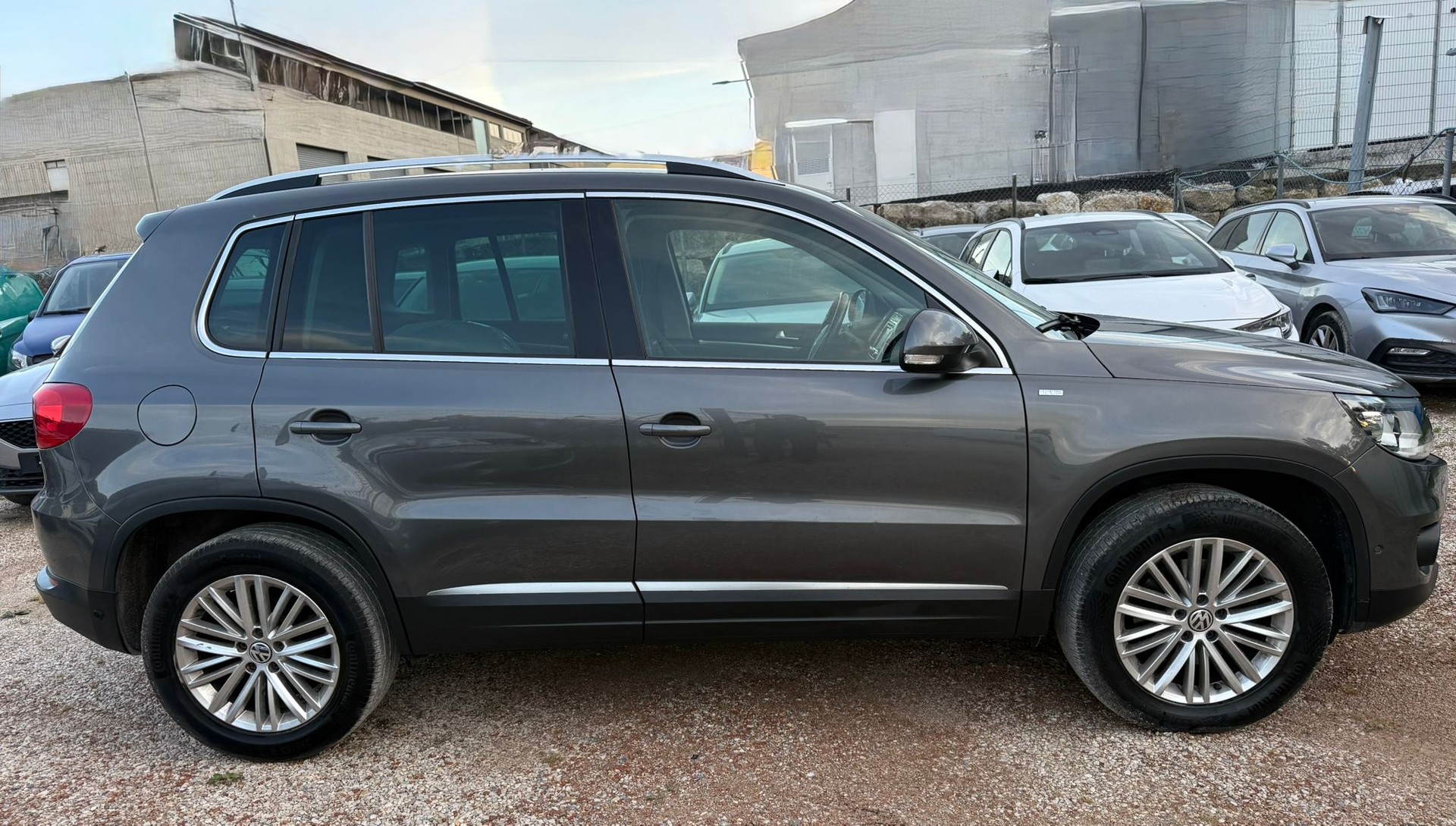 VW Tiguan 2.0 TSI Cup 4Motion-image-4
