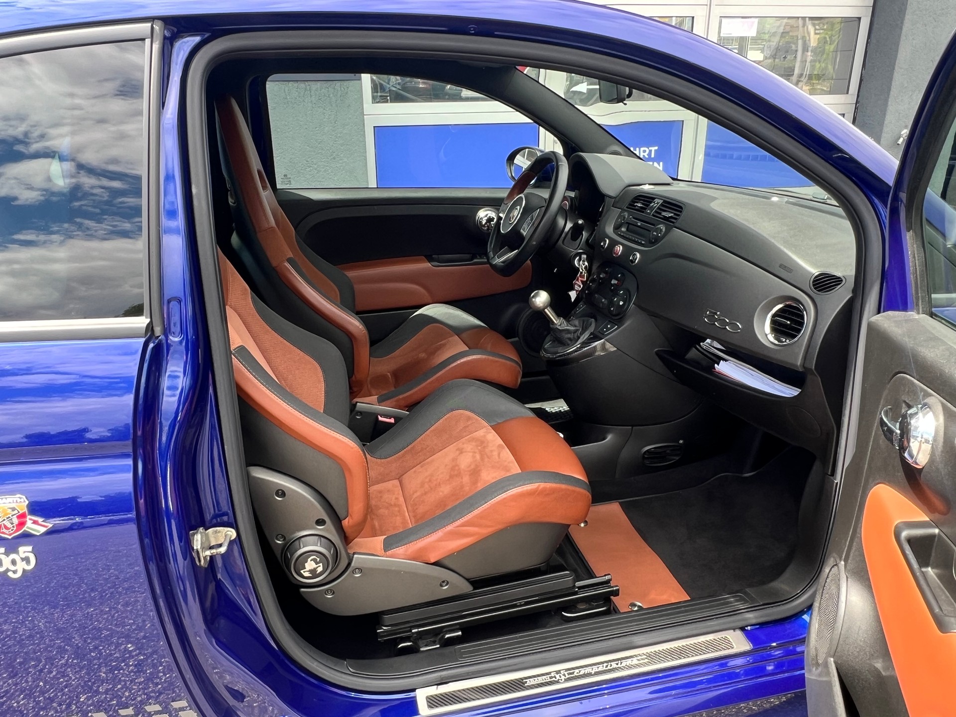 FIAT 595 Abarth 1.4 T-Jet 180 Competizione-image-12