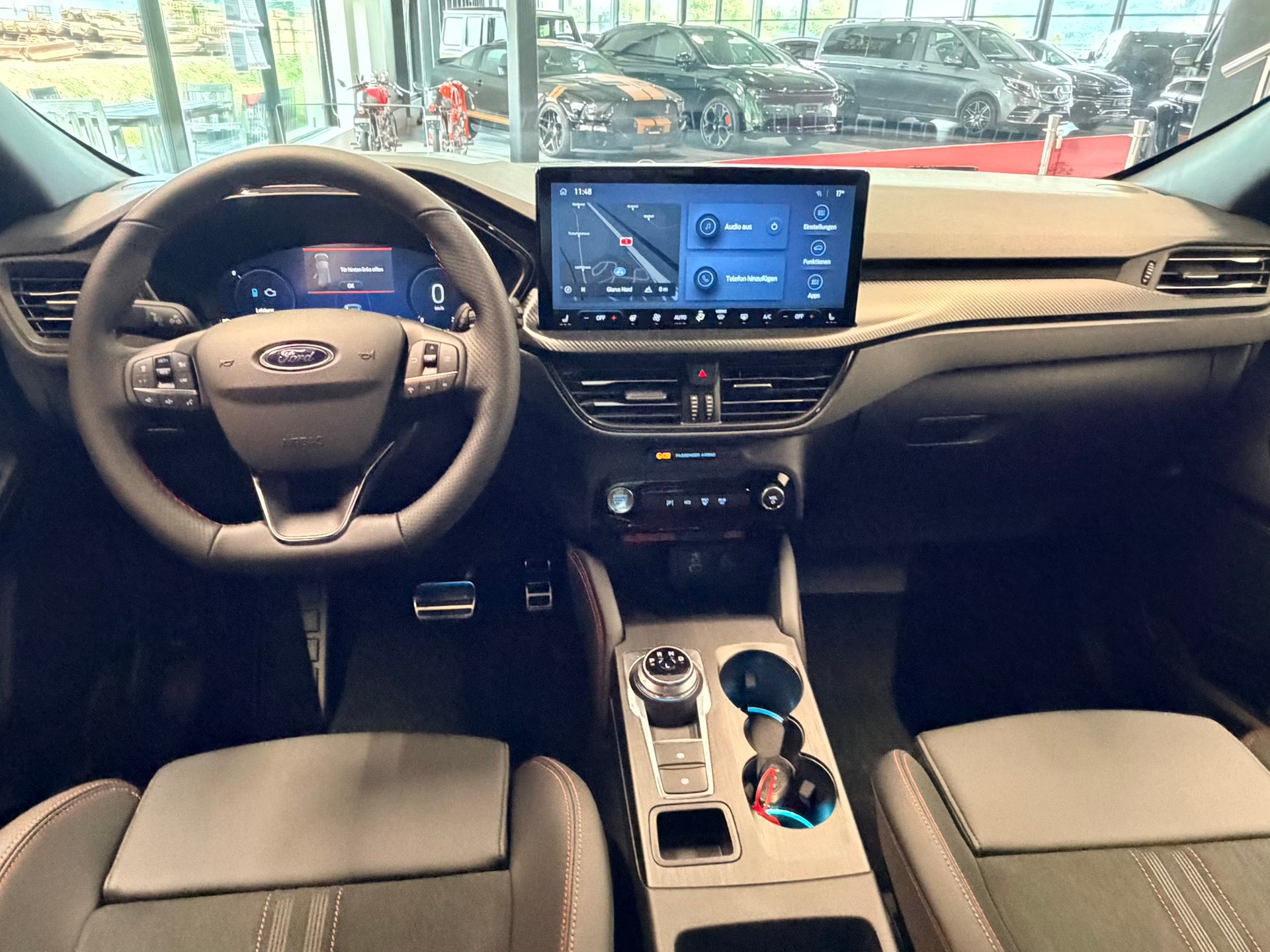 FORD Kuga 2.5 FHEV ST-LINE X 4WD-image-19