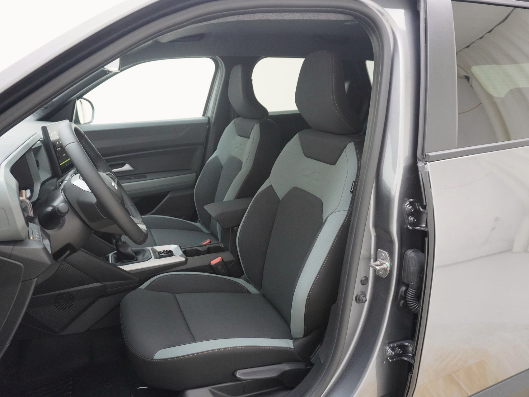 DACIA Duster 1.2 Hybrid-G Extreme 4x4-image-7