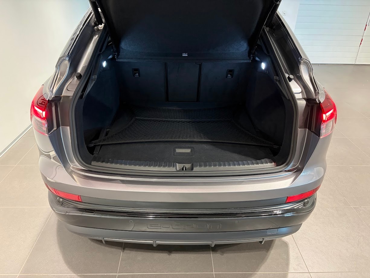 AUDI Q4 Sportback e-tron 50 quattro-image-12