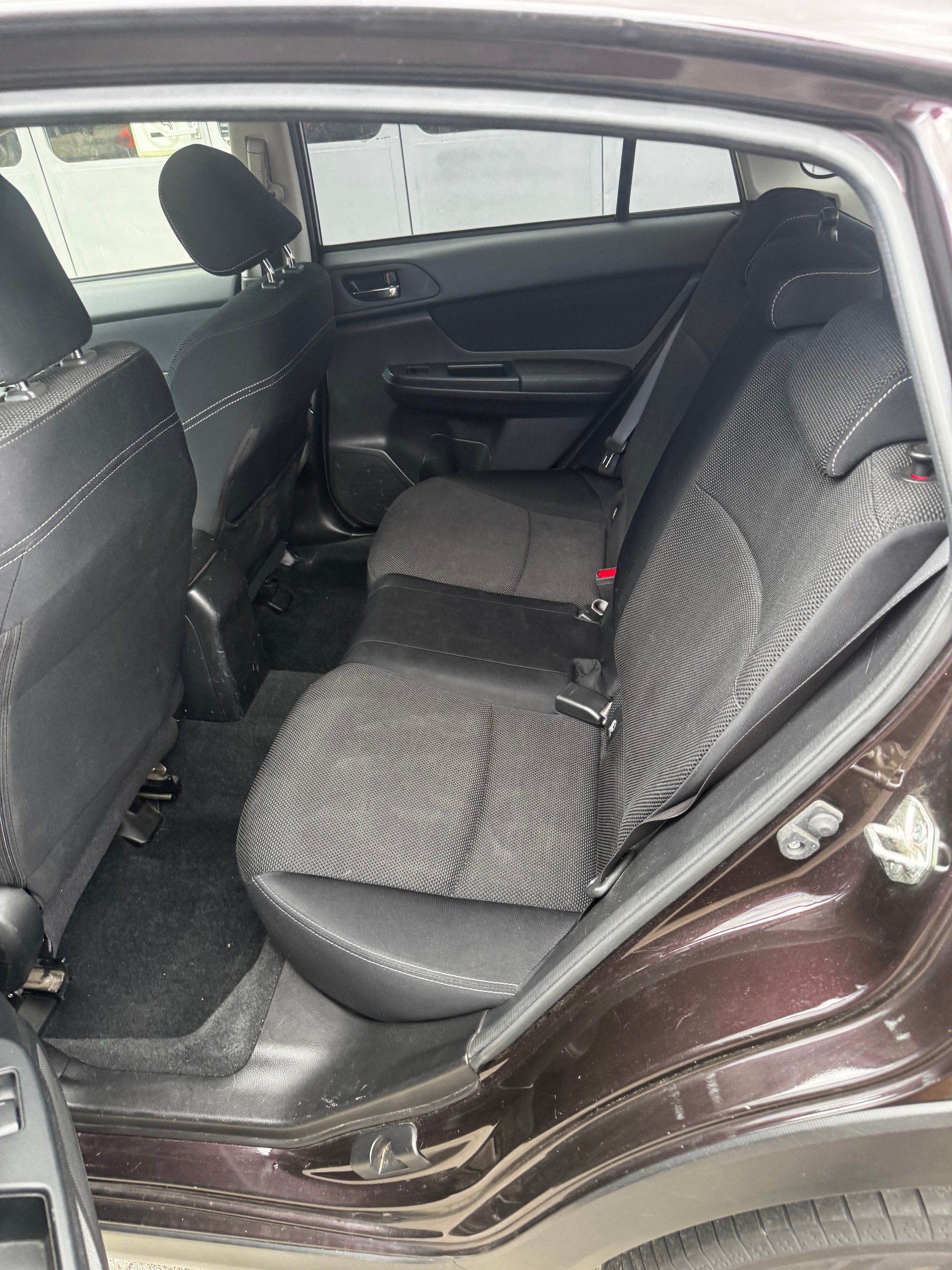 SUBARU XV 2.0D Swiss Two AWD-image-6