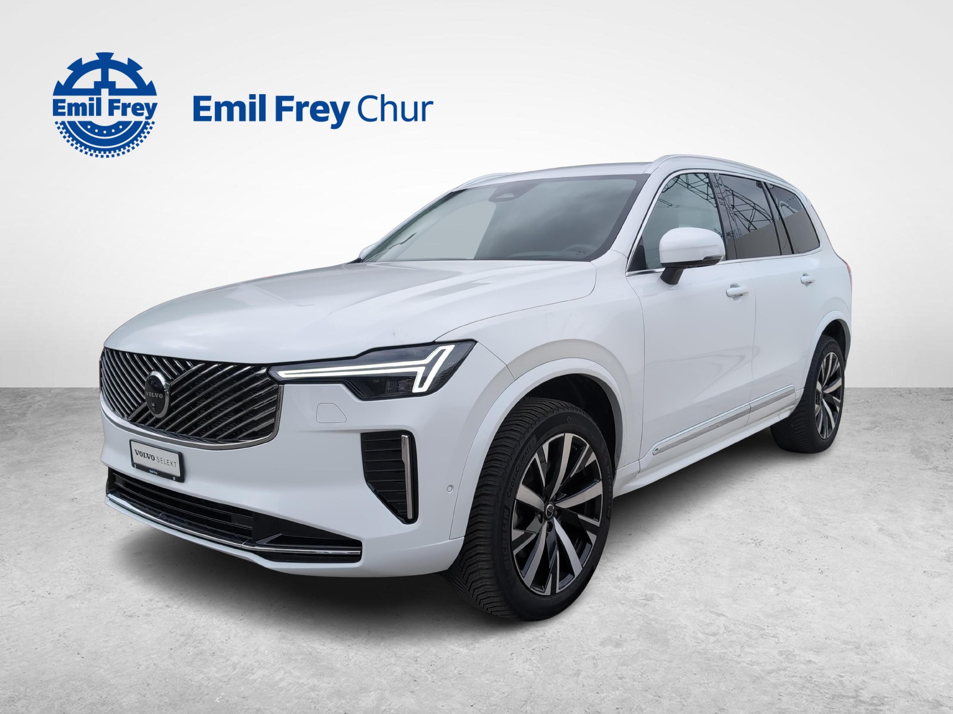 VOLVO XC90 2.0 B5 MH Plus Bright AWD-image-0
