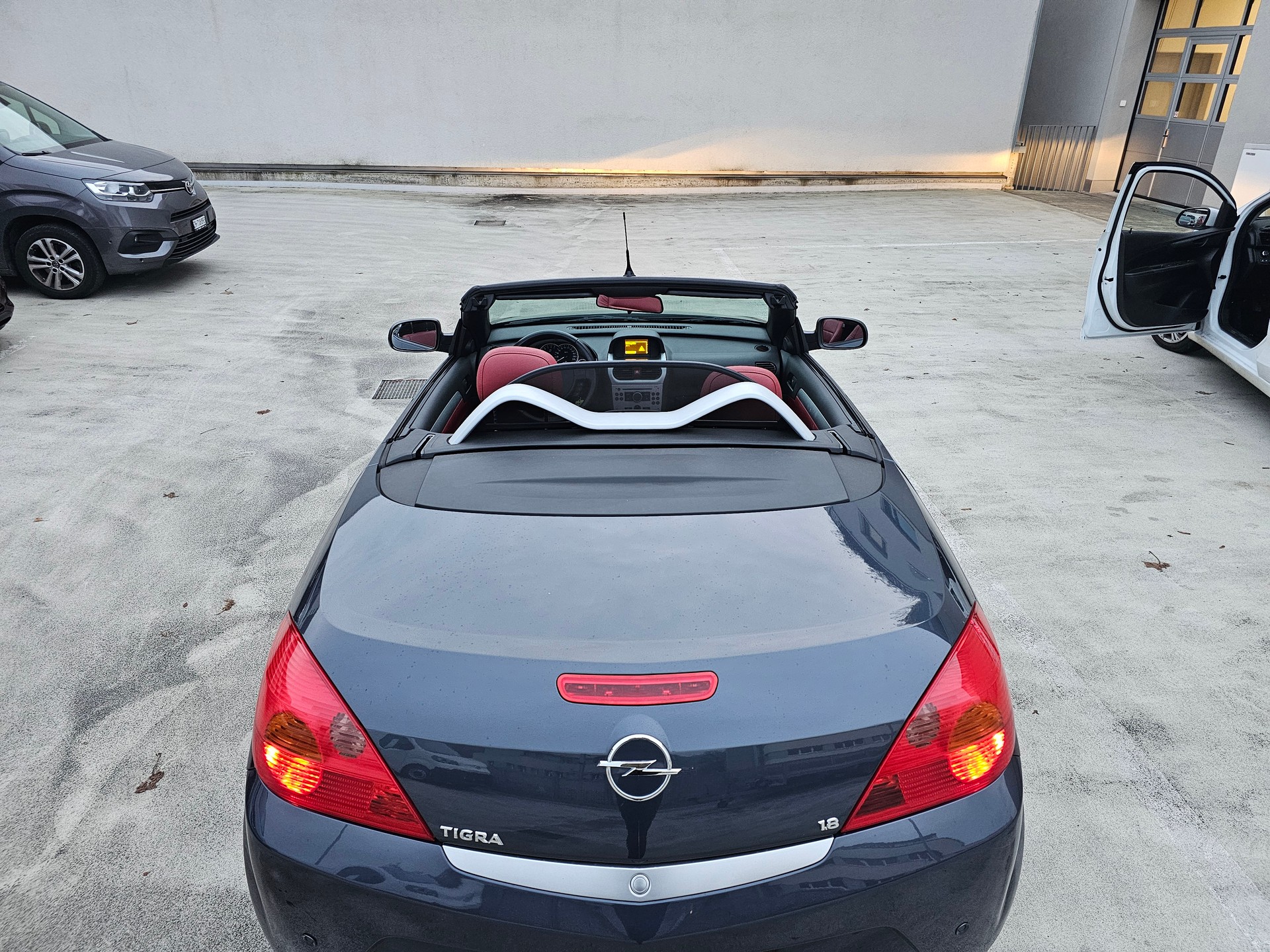 OPEL Tigra 1.8 Sport-image-1