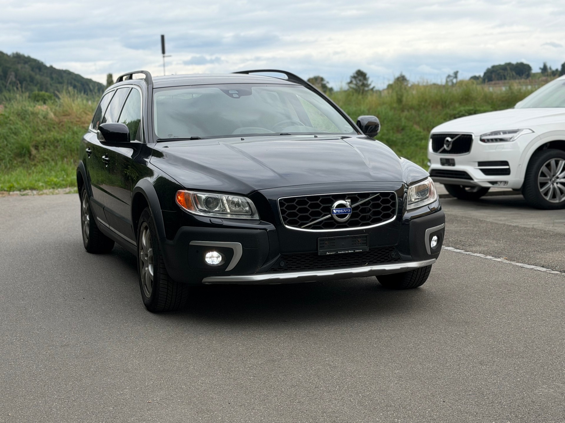 VOLVO XC70 D4 AWD Family Edition Geartronic-image-1
