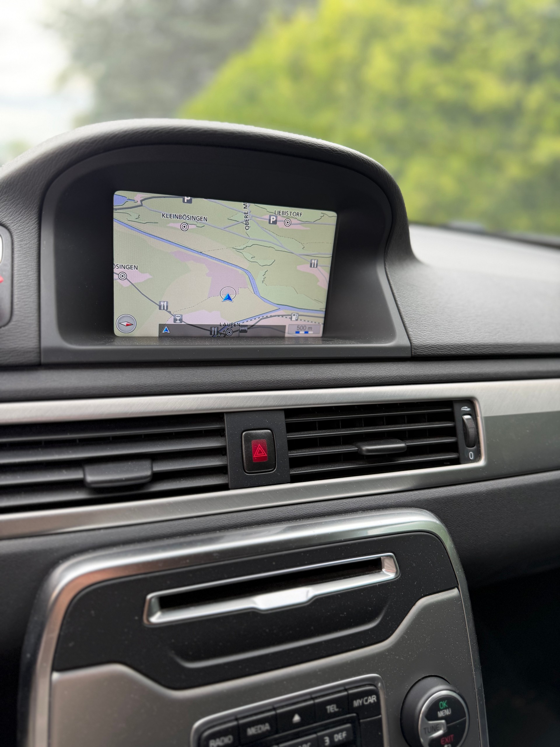 VOLVO XC70 D4 AWD Family Edition Geartronic-image-10