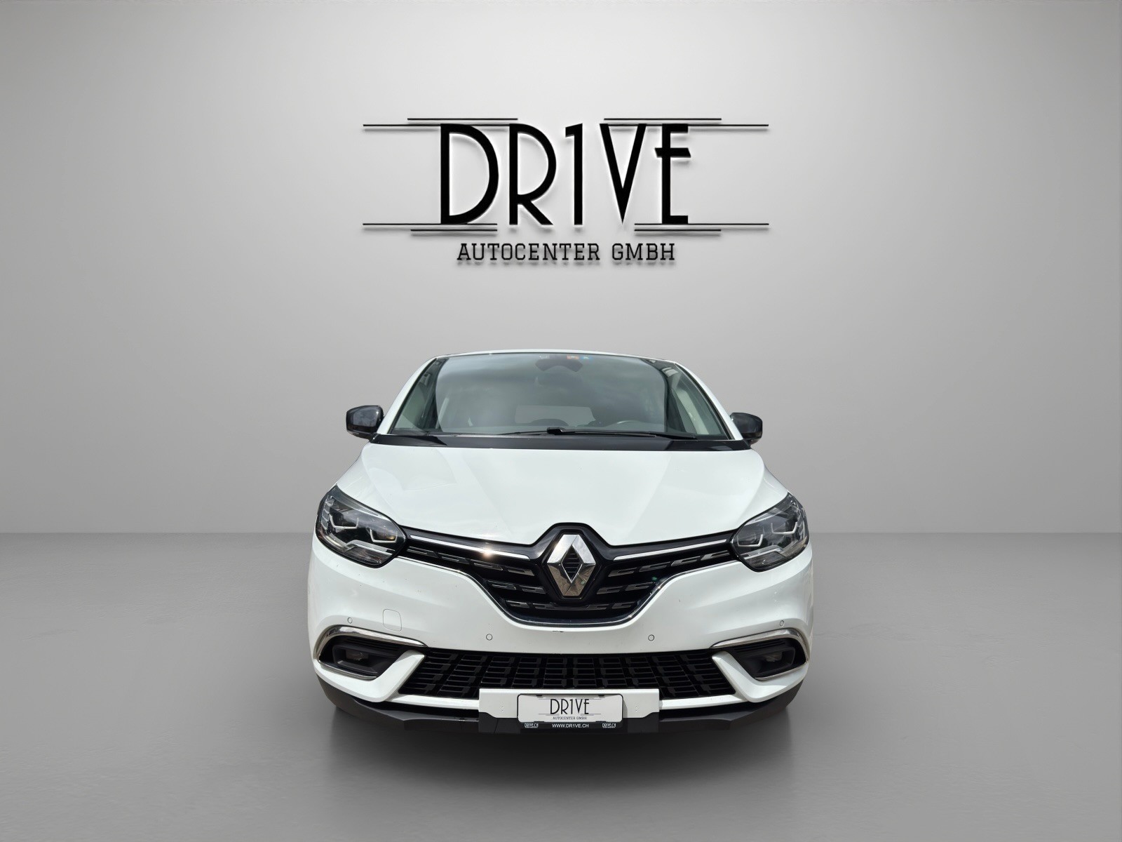 RENAULT Grand Scénic 1.3 16V Turbo Techno EDC-image-1