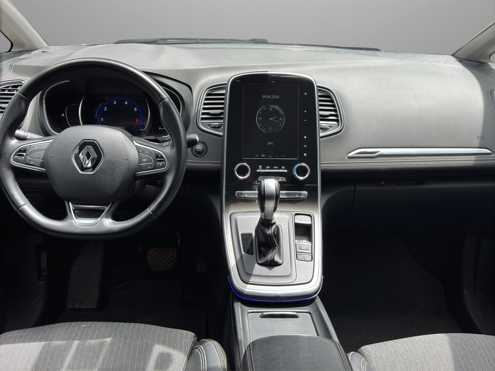 RENAULT Grand Scénic 1.3 16V Turbo Techno EDC-image-7