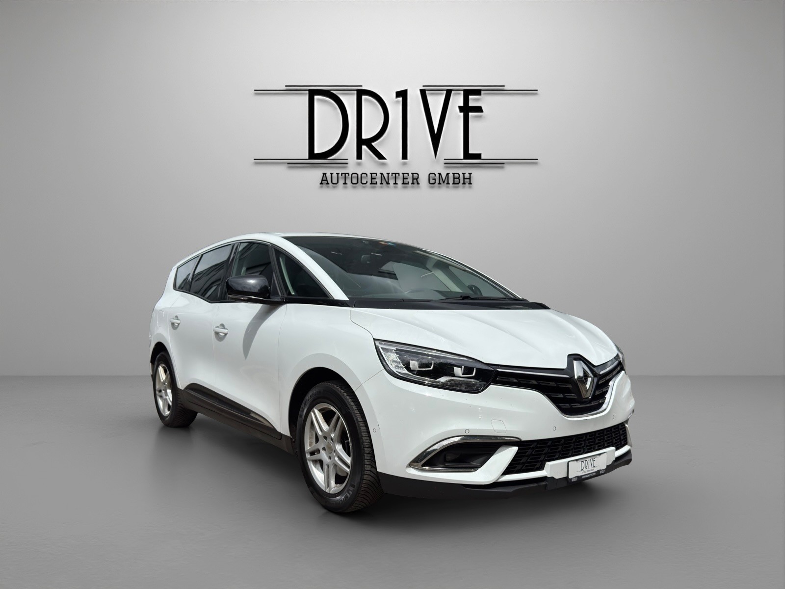 RENAULT Grand Scénic 1.3 16V Turbo Techno EDC-image-2